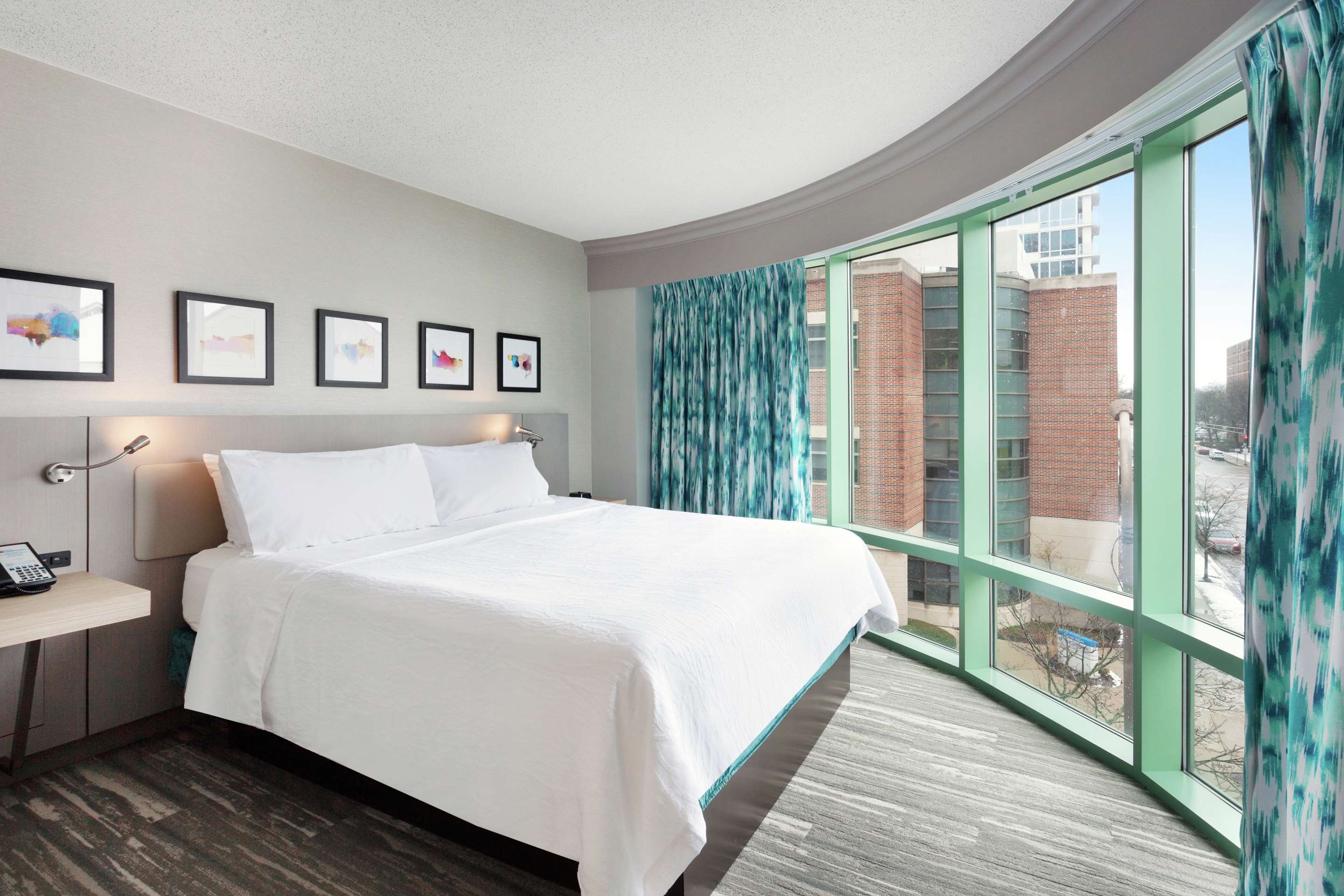 Guest room