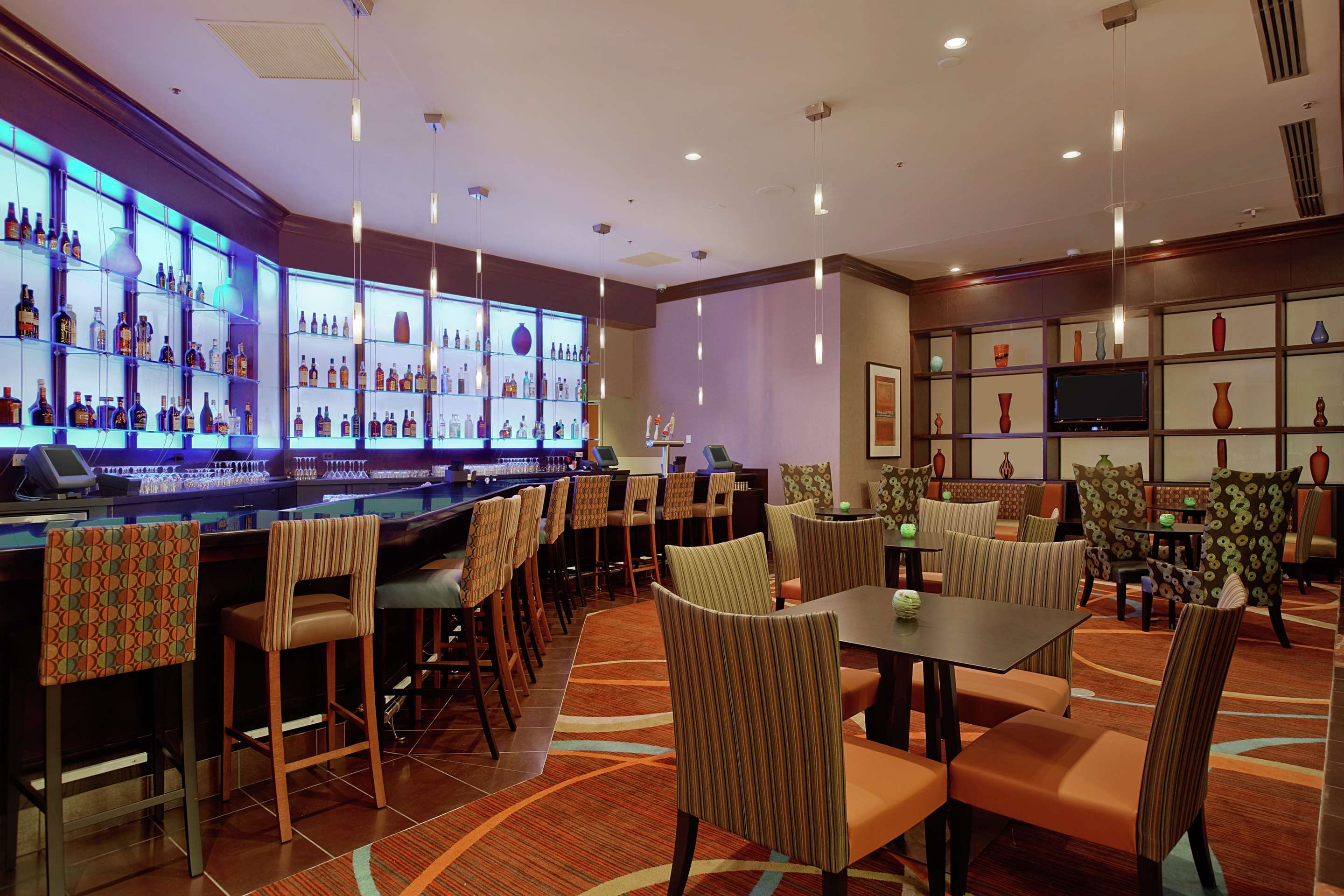 BarLounge | Hilton Rosemont/Chicago O'Hare