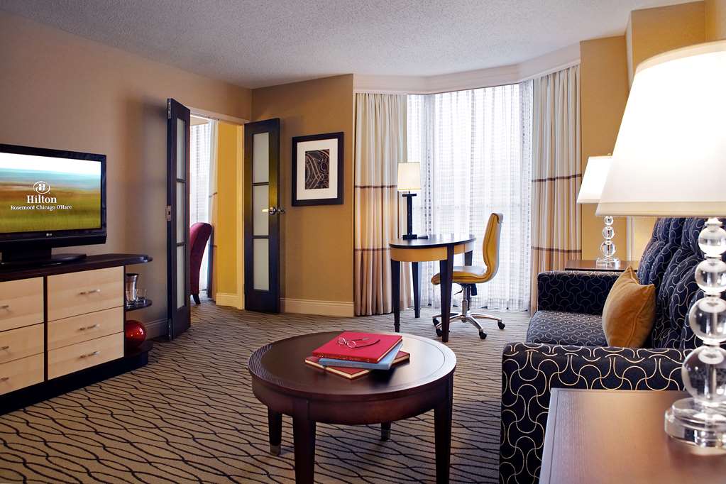 Hilton Rosemont Chicago O'Hare Room Type - 1KG STE HEARING ACC