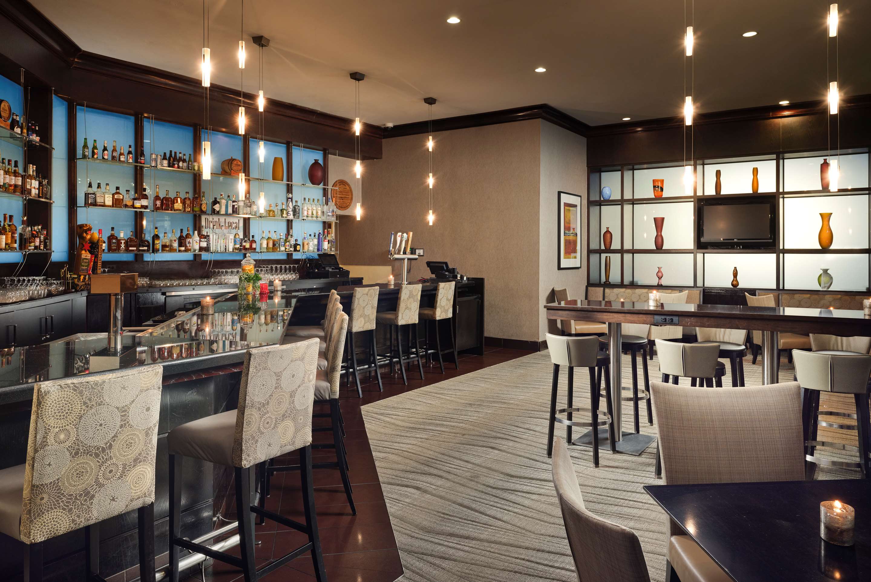 BarLounge | Hilton Rosemont/Chicago O'Hare