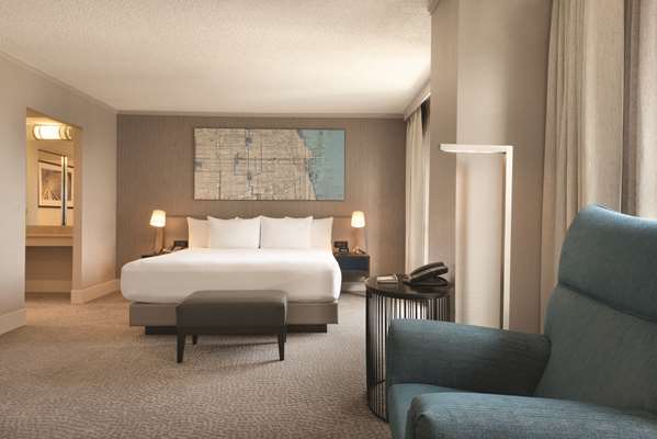  - Hilton Suites Chicago