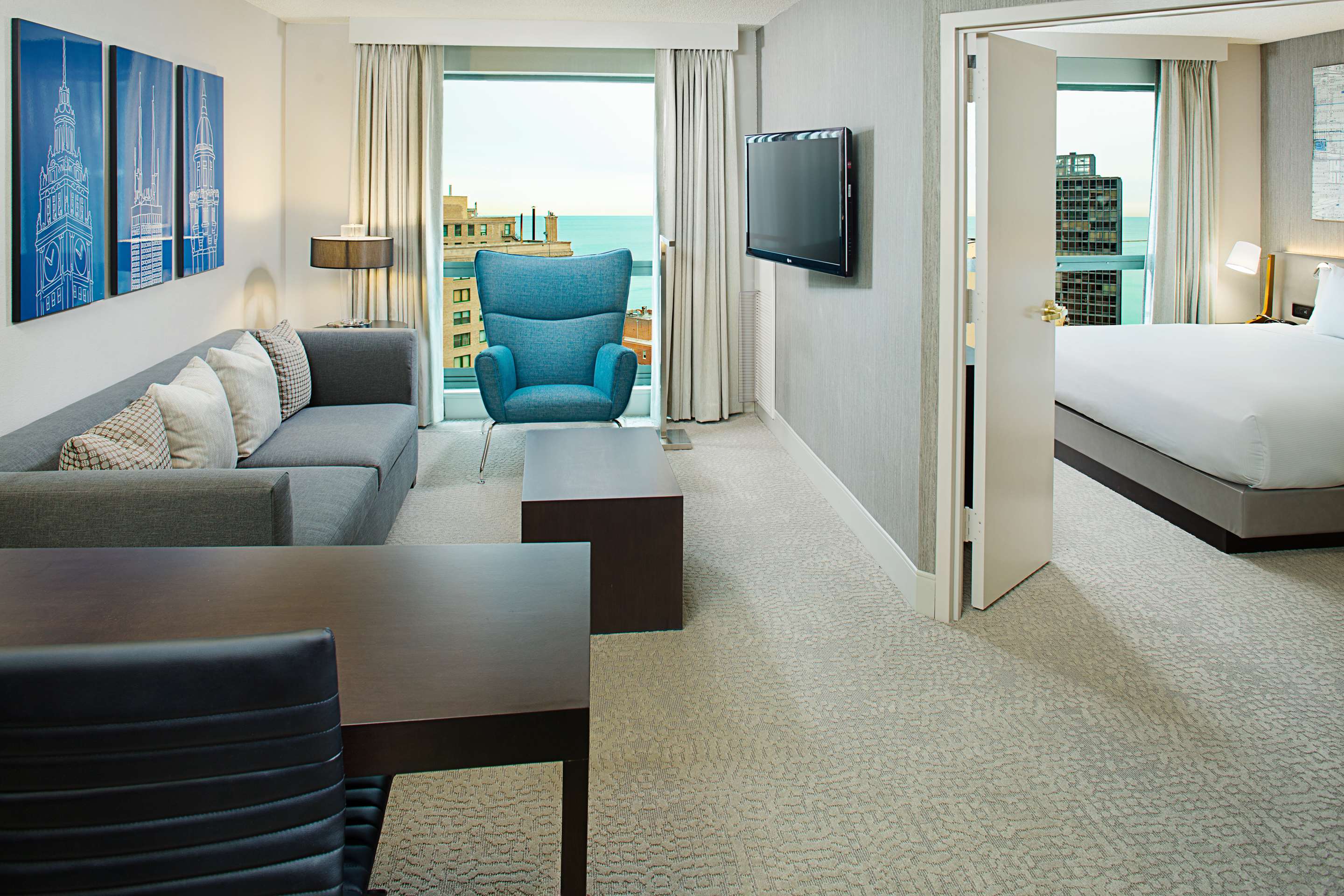 Guest room