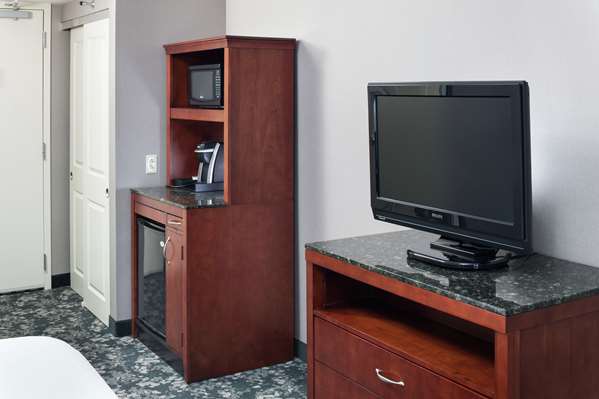  - Hilton Garden Inn Warrenville