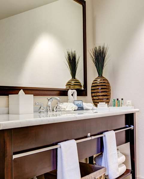  - Hilton Hotel Orrington Evanston