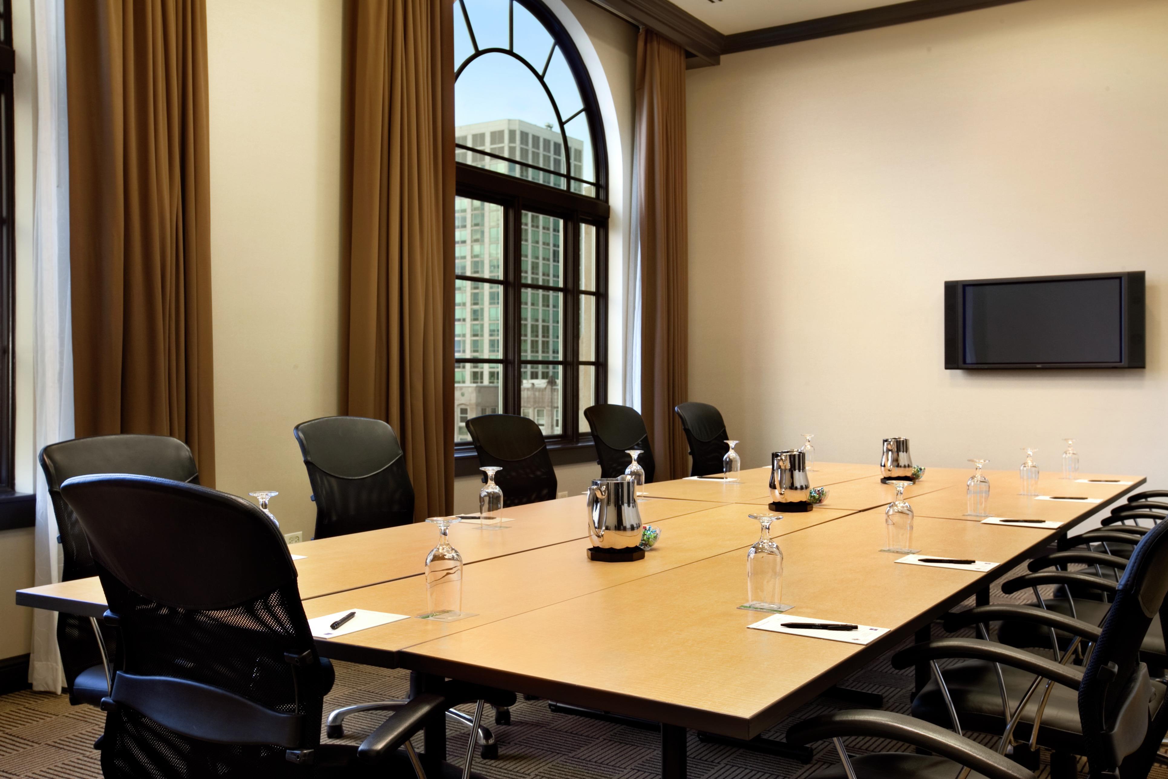 Meeting Room | Hilton Orrington / Evanston