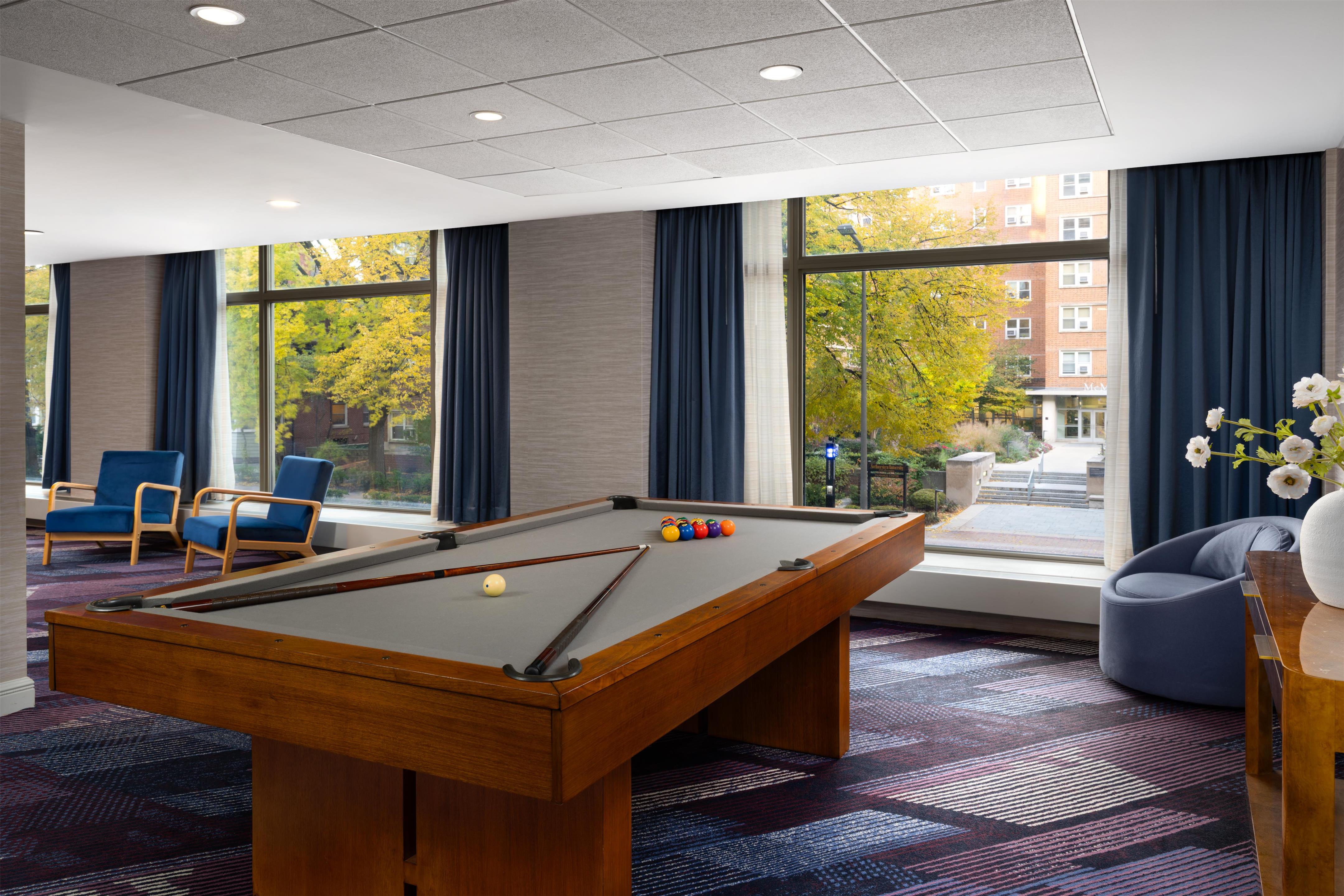 Recreational Facility | Hilton Orrington / Evanston
