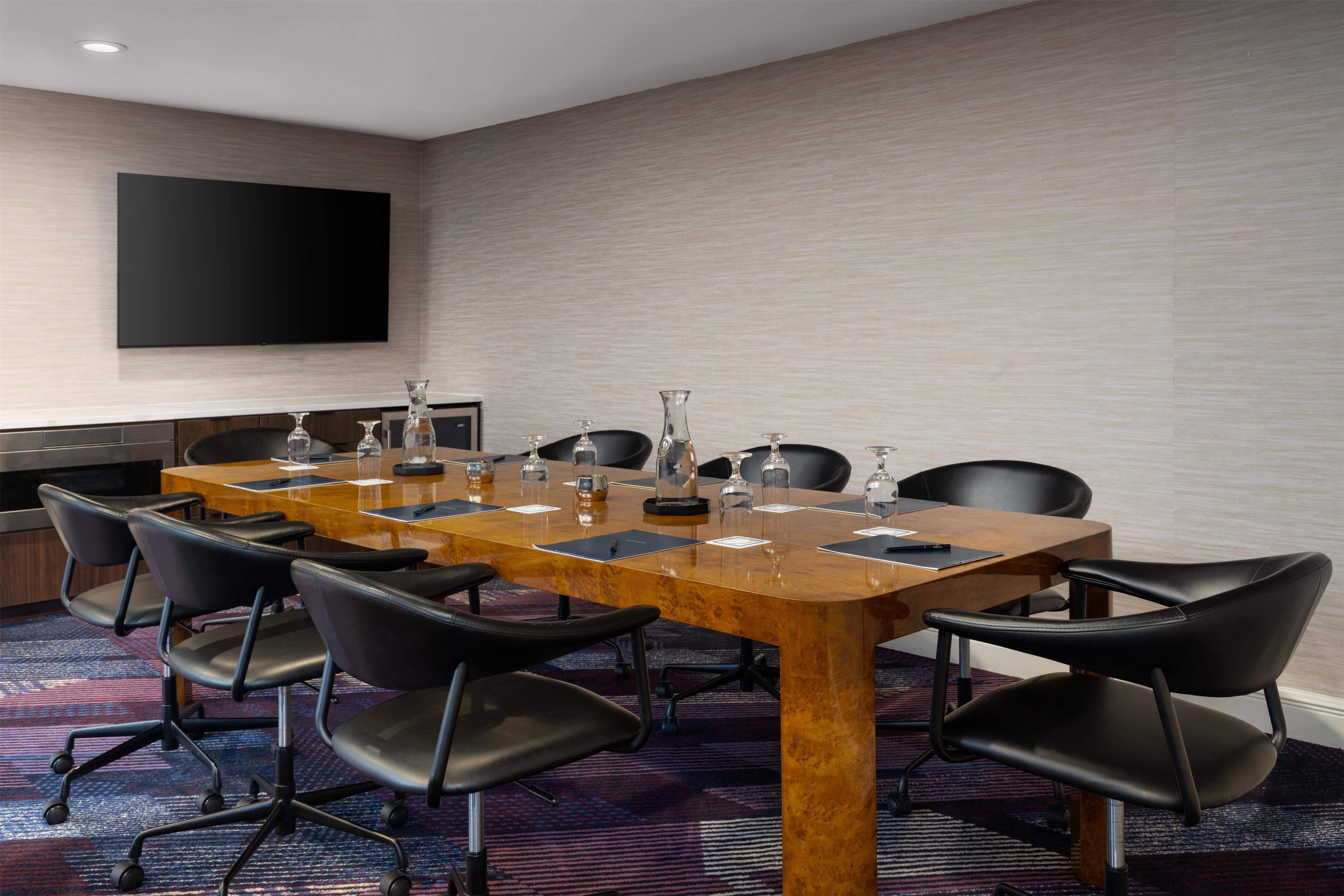 Meeting Room | Hilton Orrington / Evanston