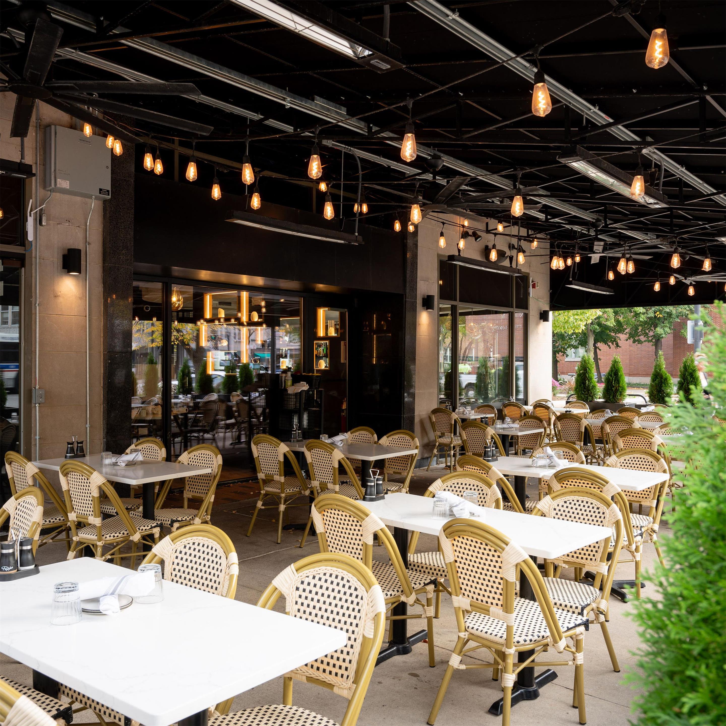 Restaurant | Hilton Orrington / Evanston