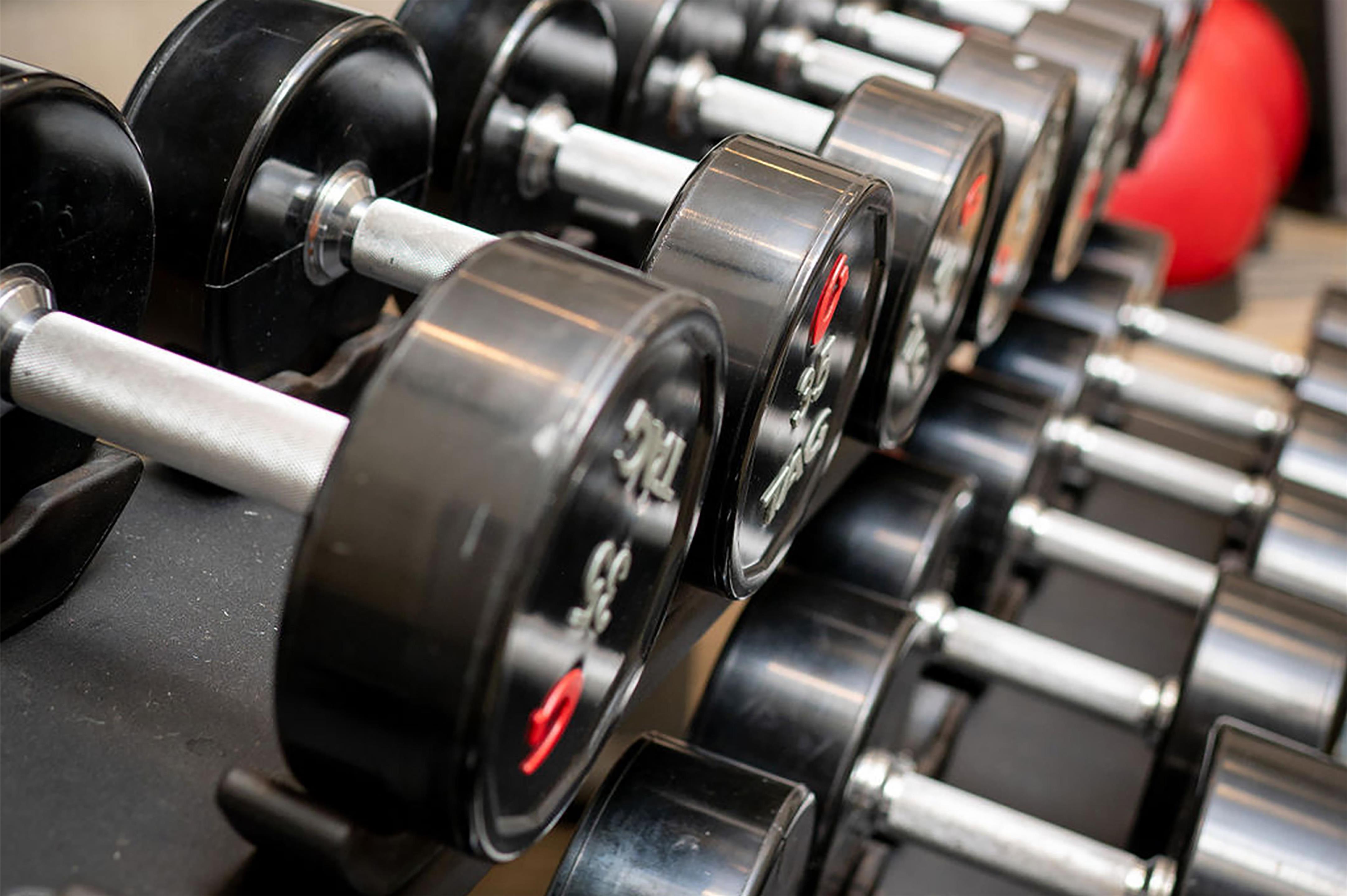 Health club fitness center gym | Hilton Orrington / Evanston