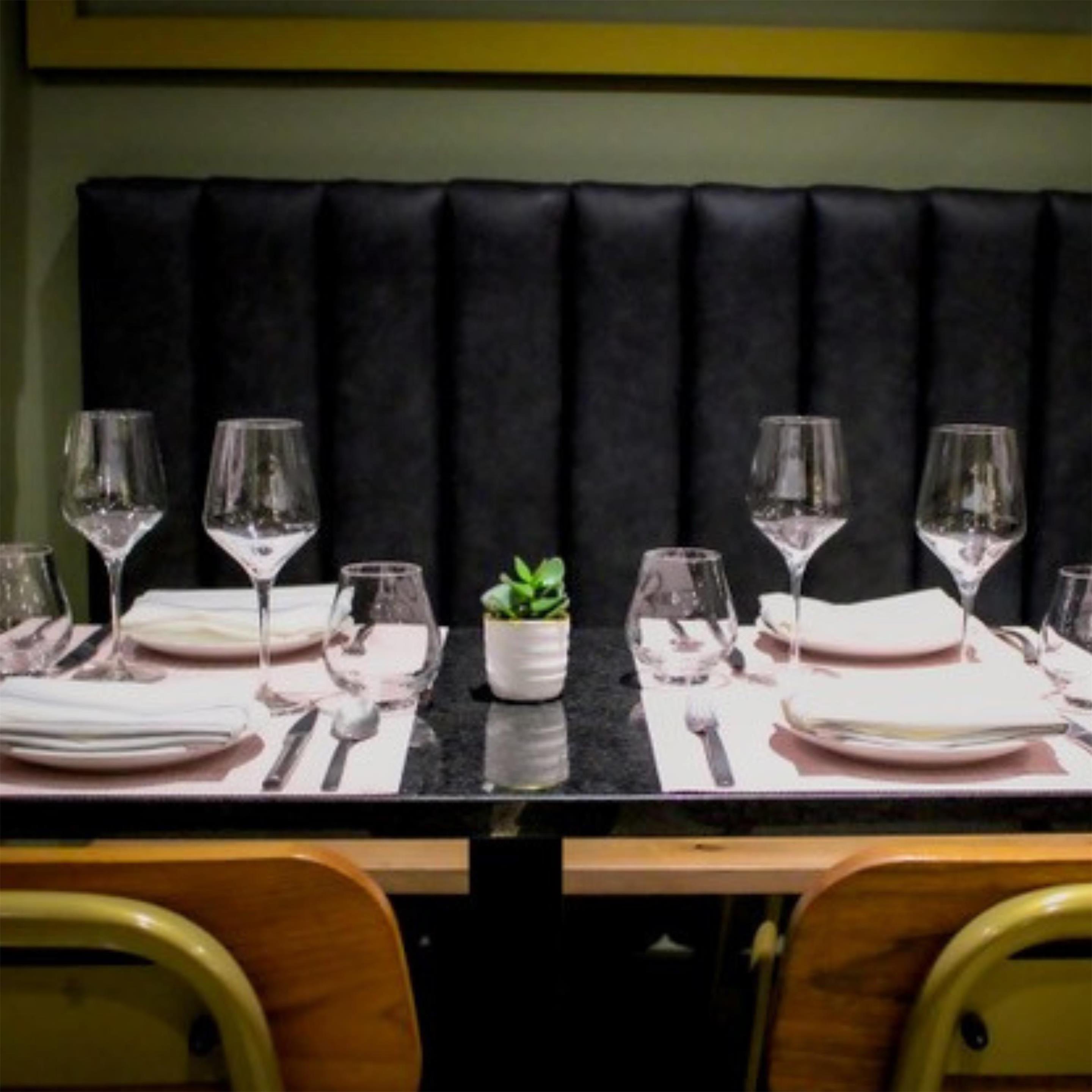 Restaurant | Hilton Orrington / Evanston