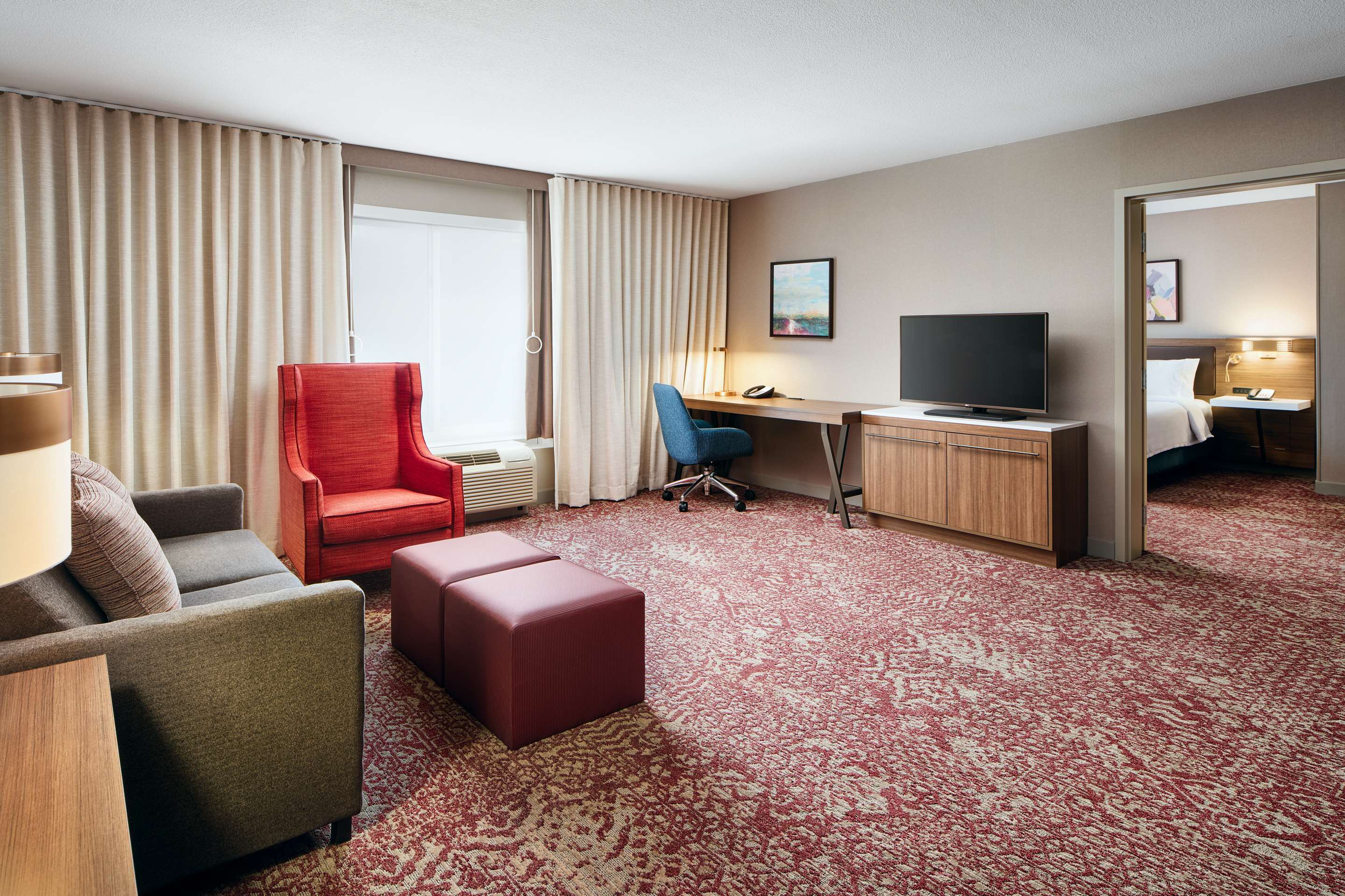 Guest room