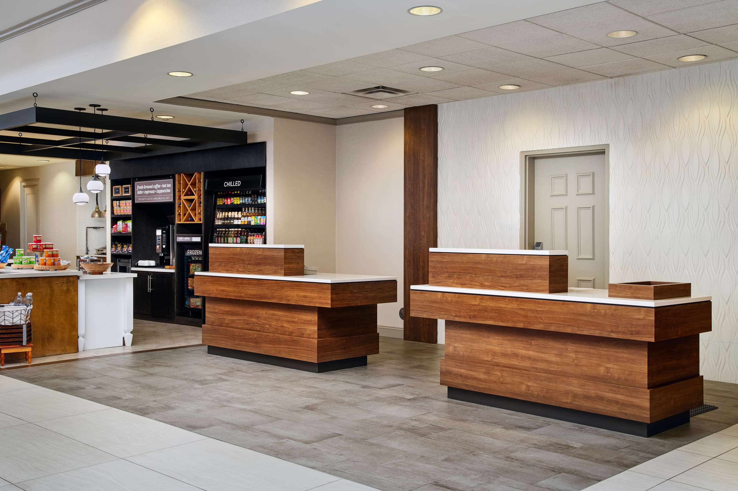 Reception | Hilton Garden Inn Schaumburg