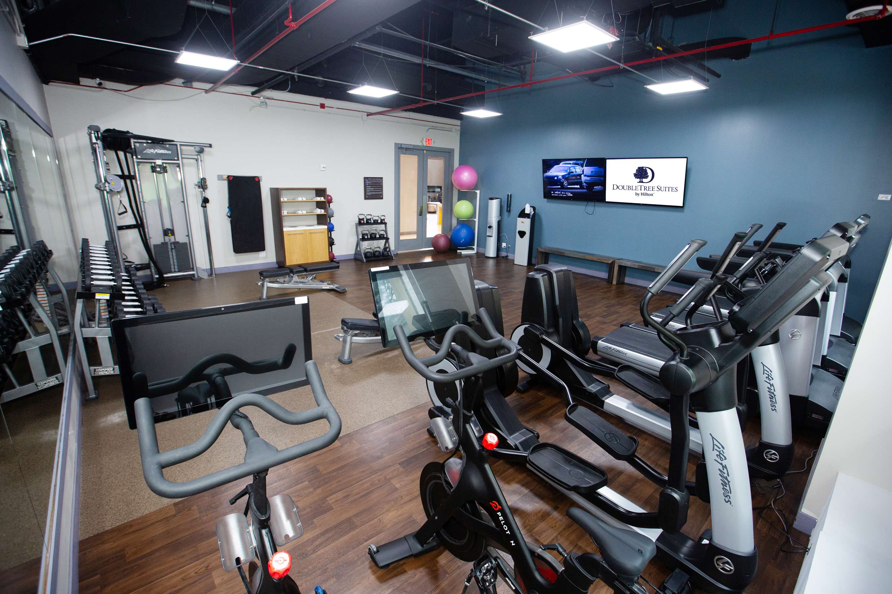 Health club fitness center gym | DoubleTree Suites by Hilton Htl & Conf Cntr Downers Grove