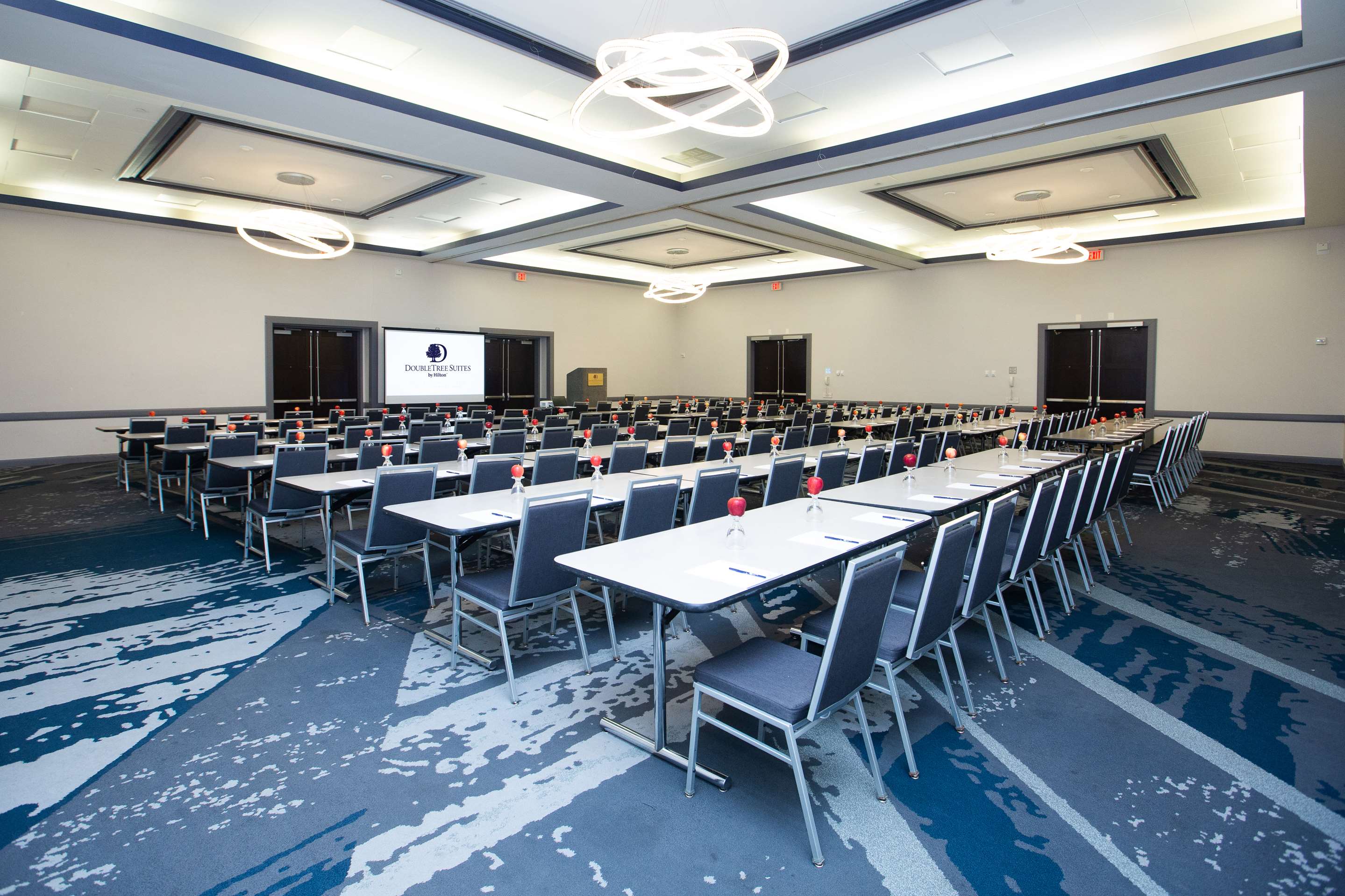 Meeting Room | DoubleTree Suites by Hilton Htl & Conf Cntr Downers Grove