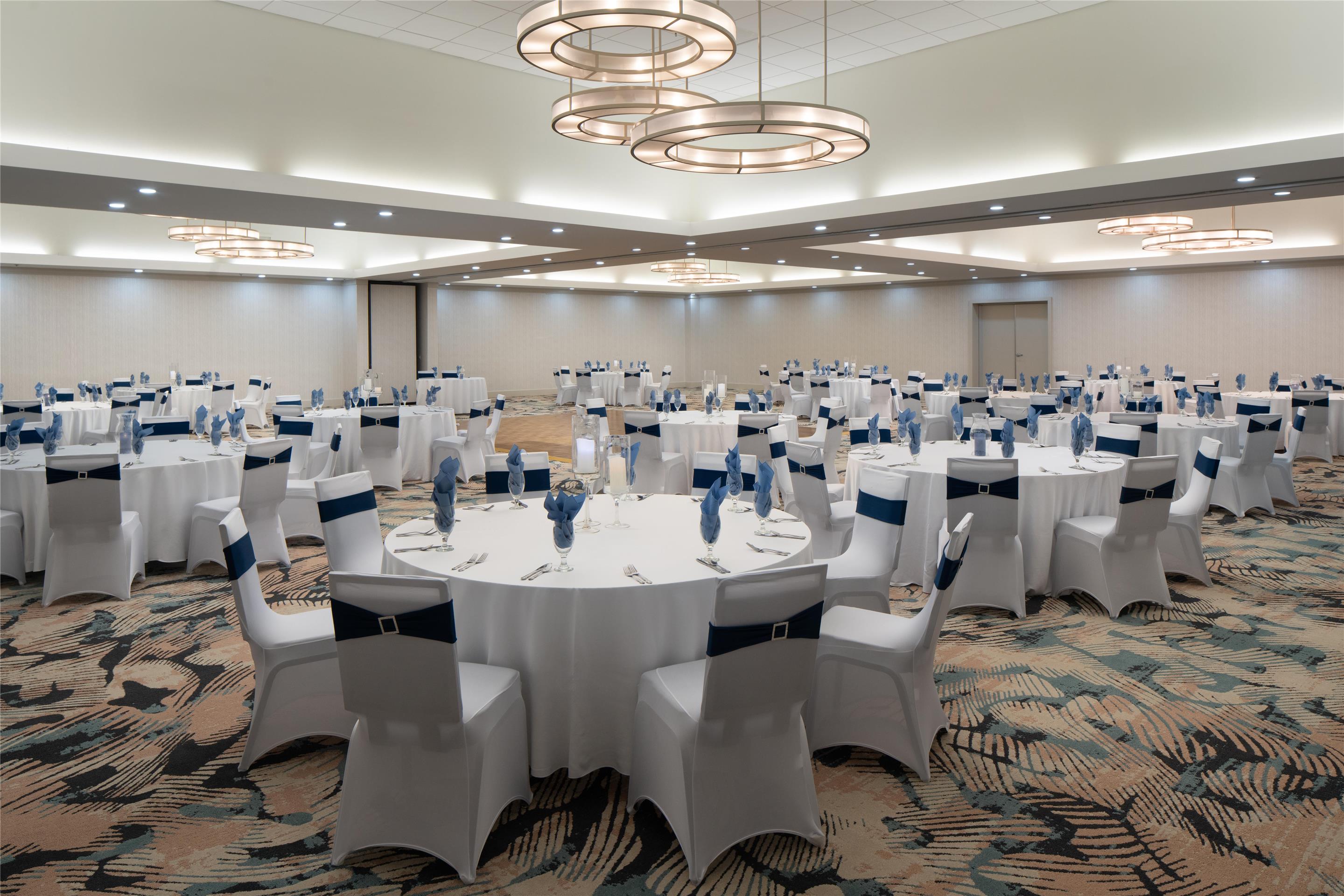Meeting Room | DoubleTree by Hilton Virginia Beach