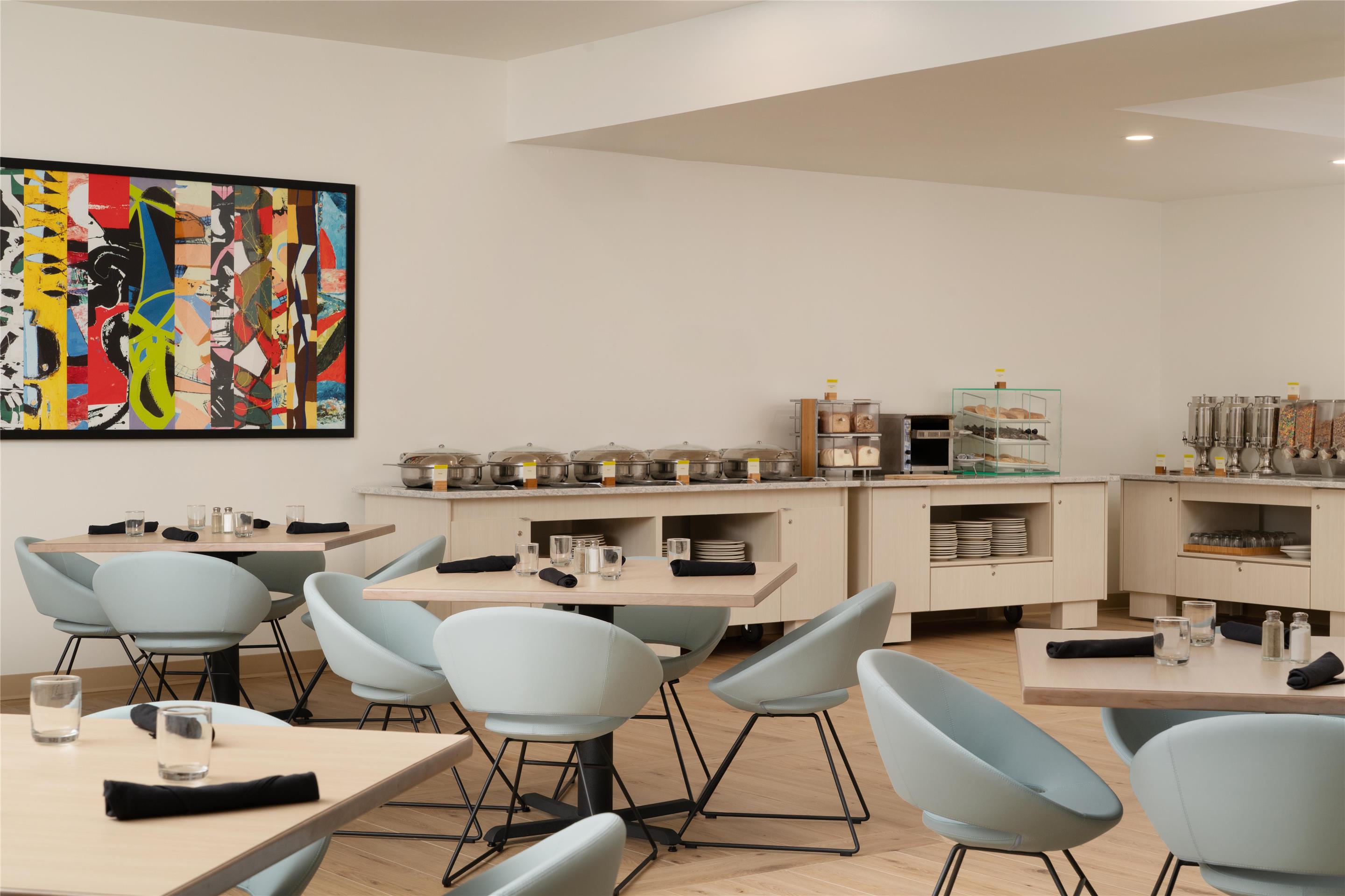 Restaurant | DoubleTree by Hilton Virginia Beach