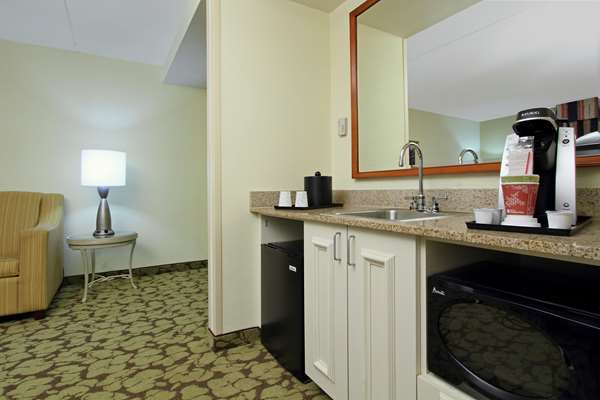  - Hilton Garden Inn Chesapeake - I-64, Exit 289