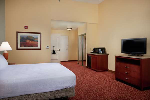  - Hilton Garden Inn Newport News - I-64, Exit 256