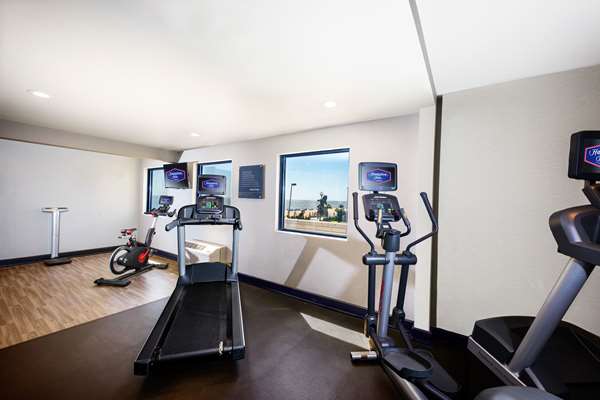 Fitness/ Exercise Room - Hampton Inn Oceanfront North Virginia Beach