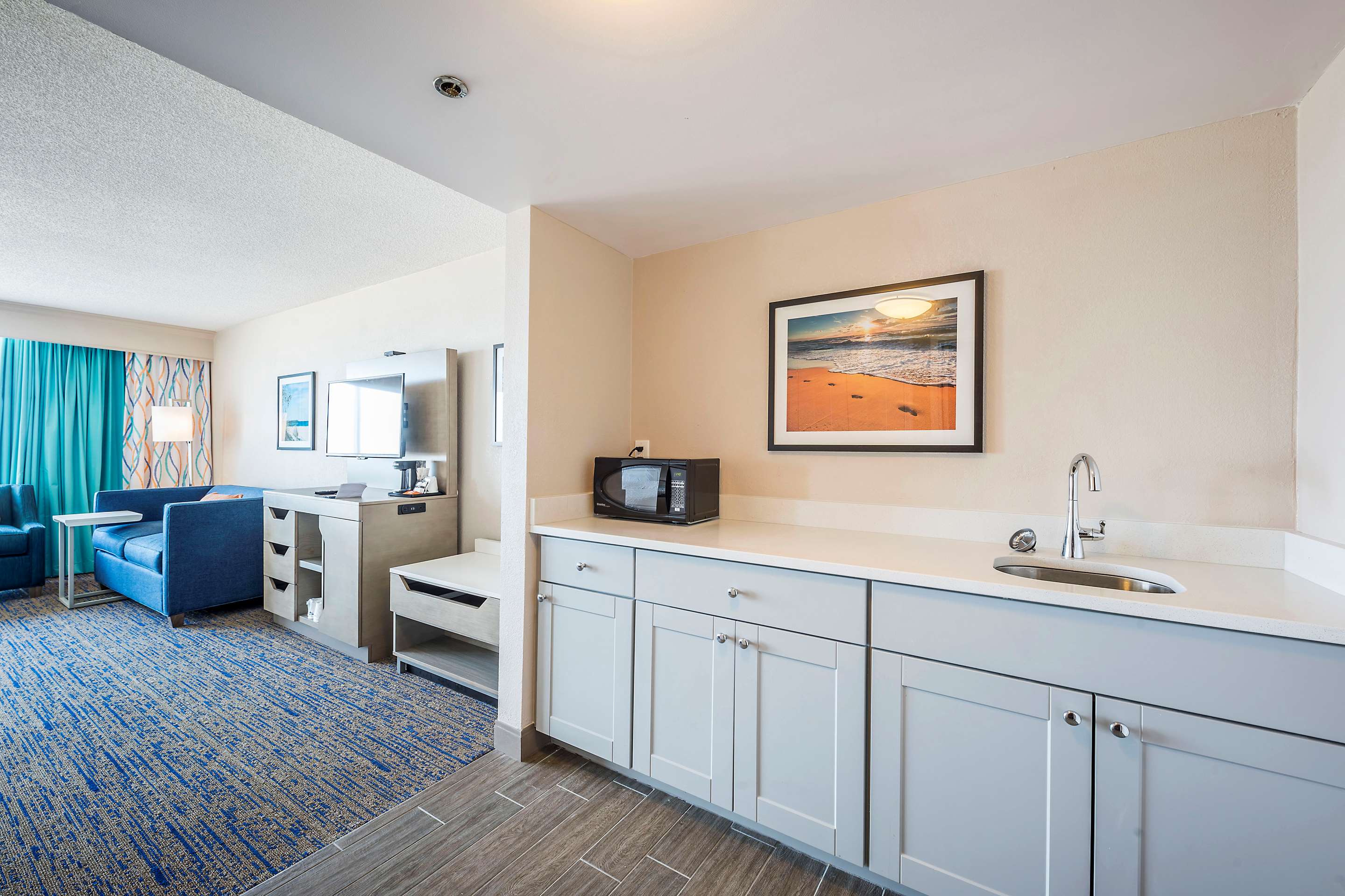 Guest room
