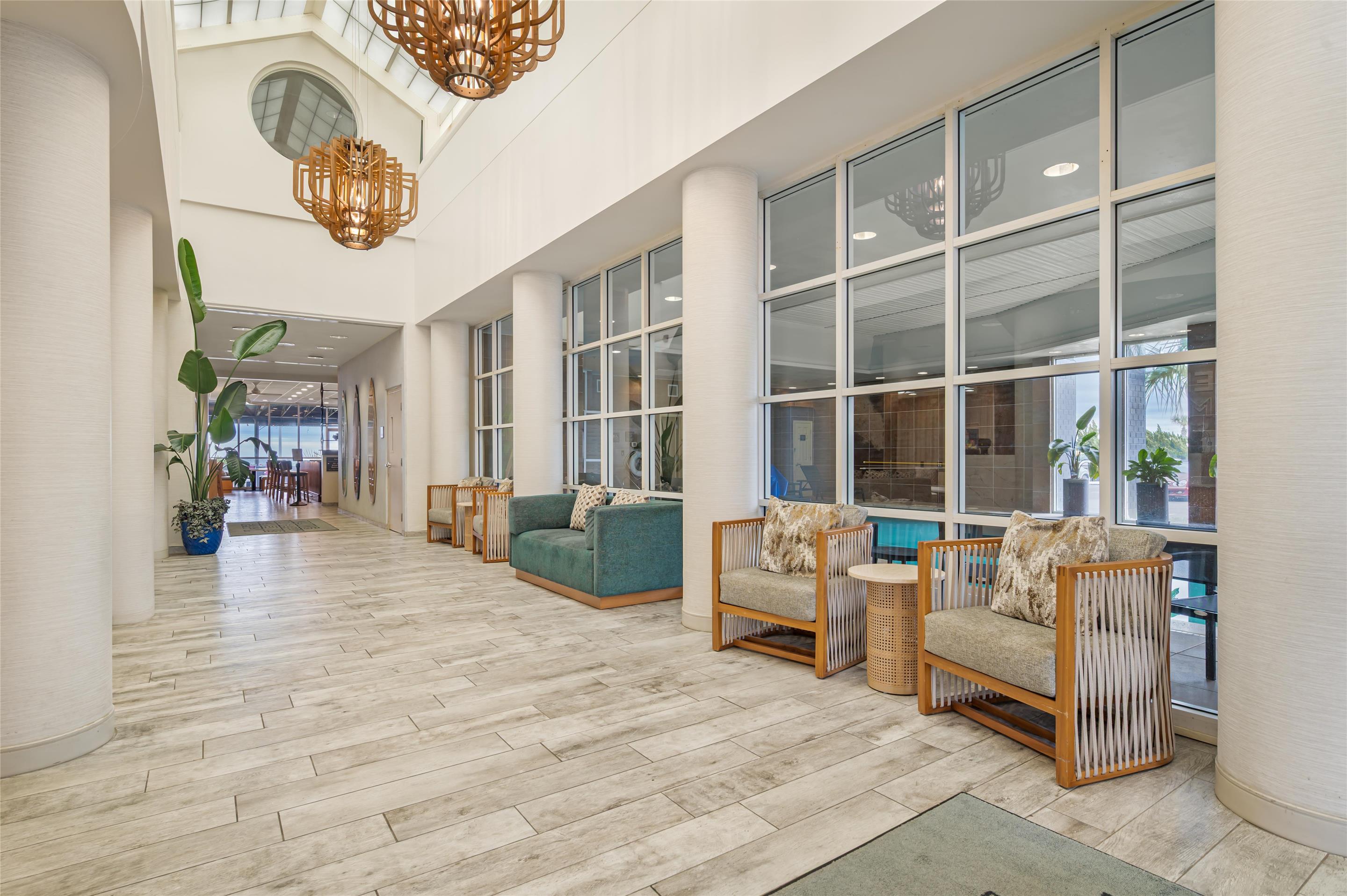 Lobby | Hampton Inn Virginia Beach-Oceanfront North