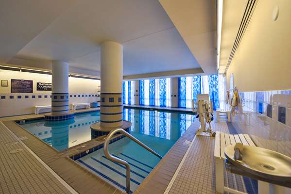 Pool - Hampton Inn Virginia Beach