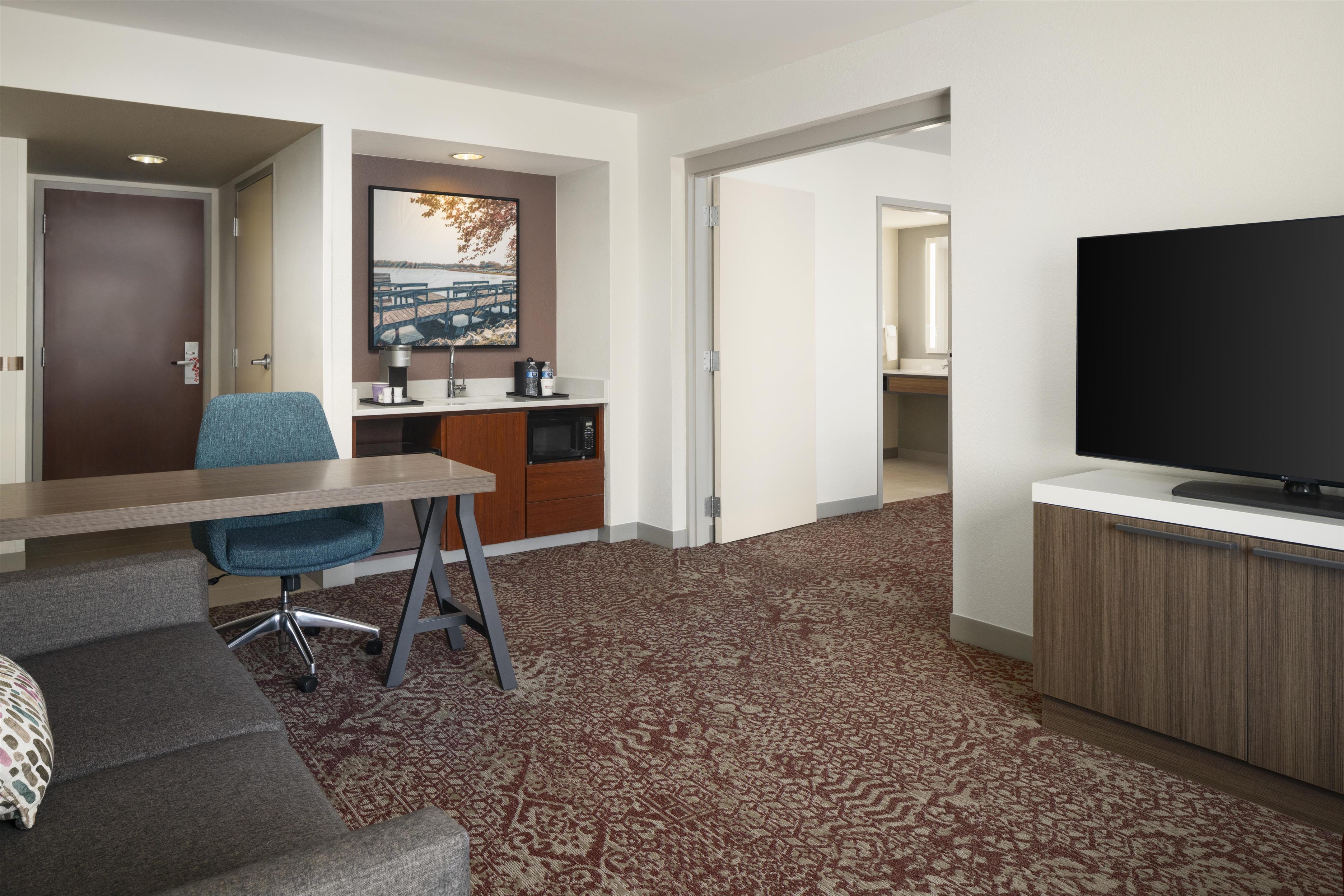 Guest room