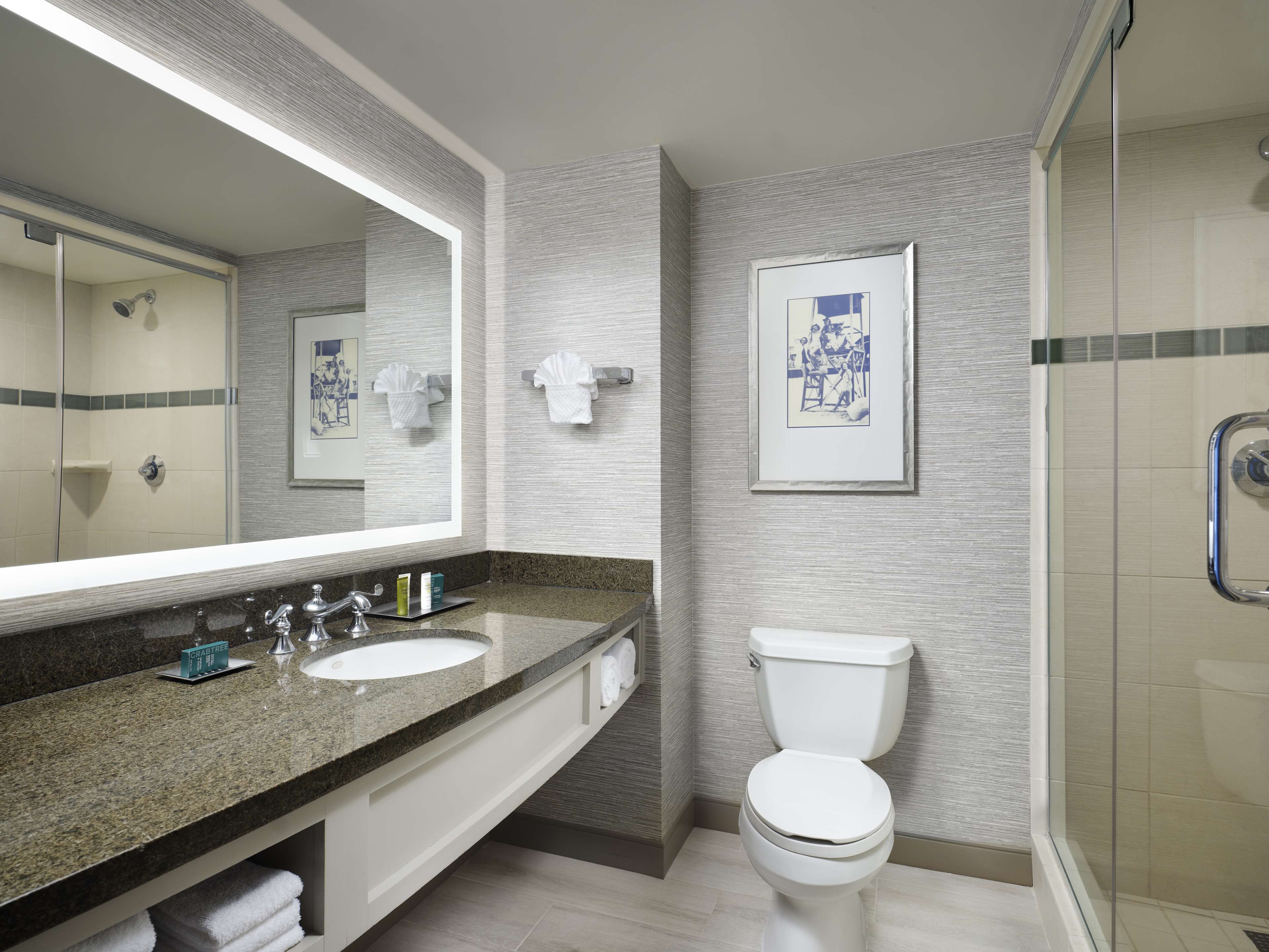 Hilton Virginia Beach Oceanfront Room Type - 1 KING ROOM CITYVW
