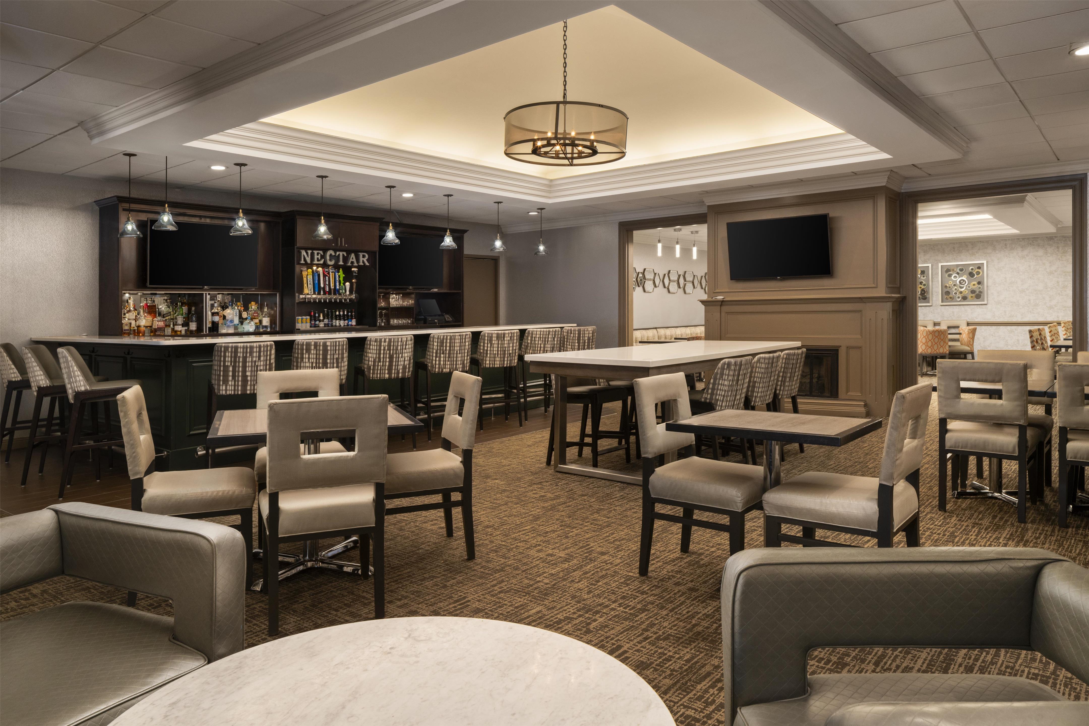 BarLounge | Doubletree by Hilton Hotel Leominster