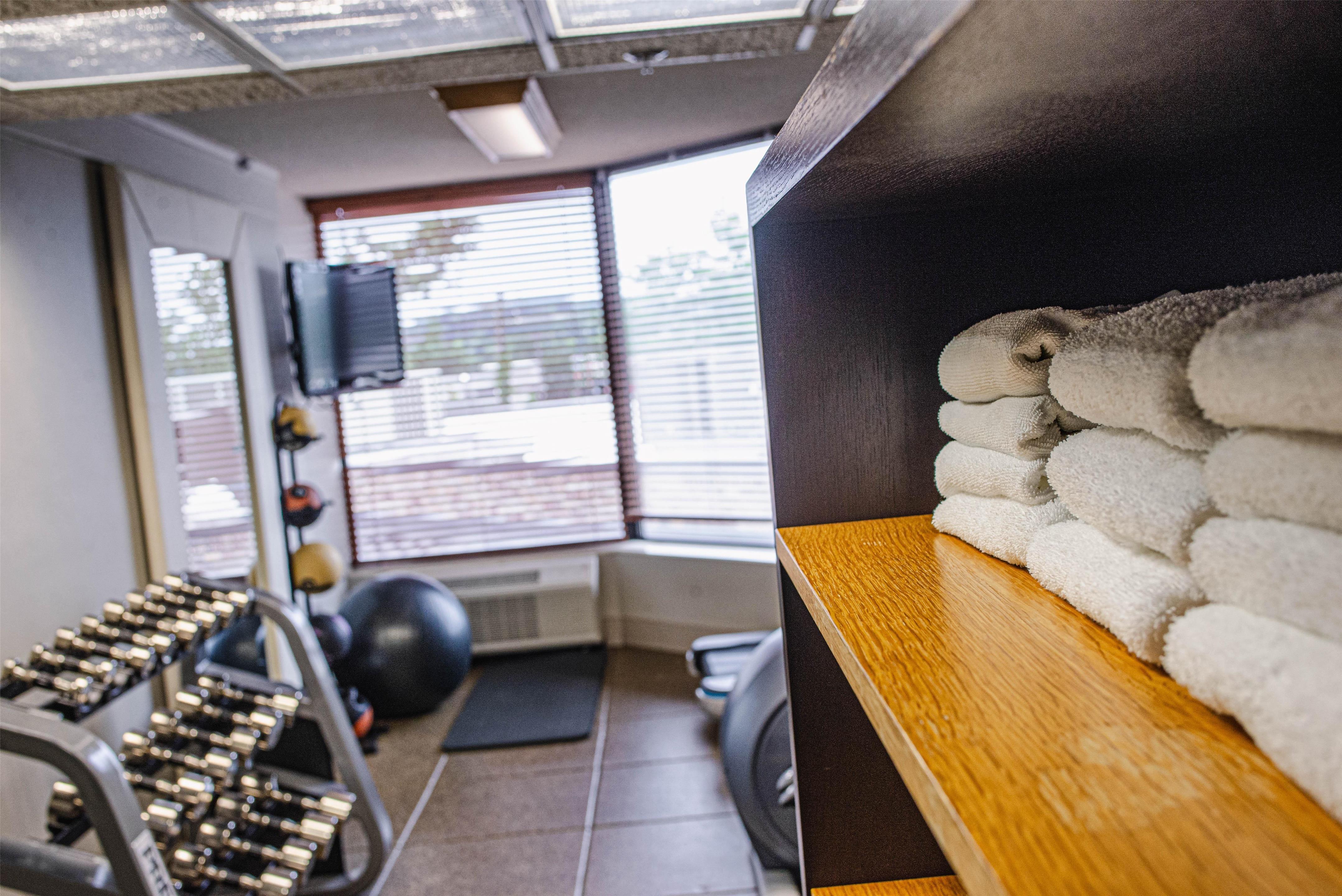 Health club fitness center gym | DoubleTree by Hilton Hotel Oak Ridge - Knoxville