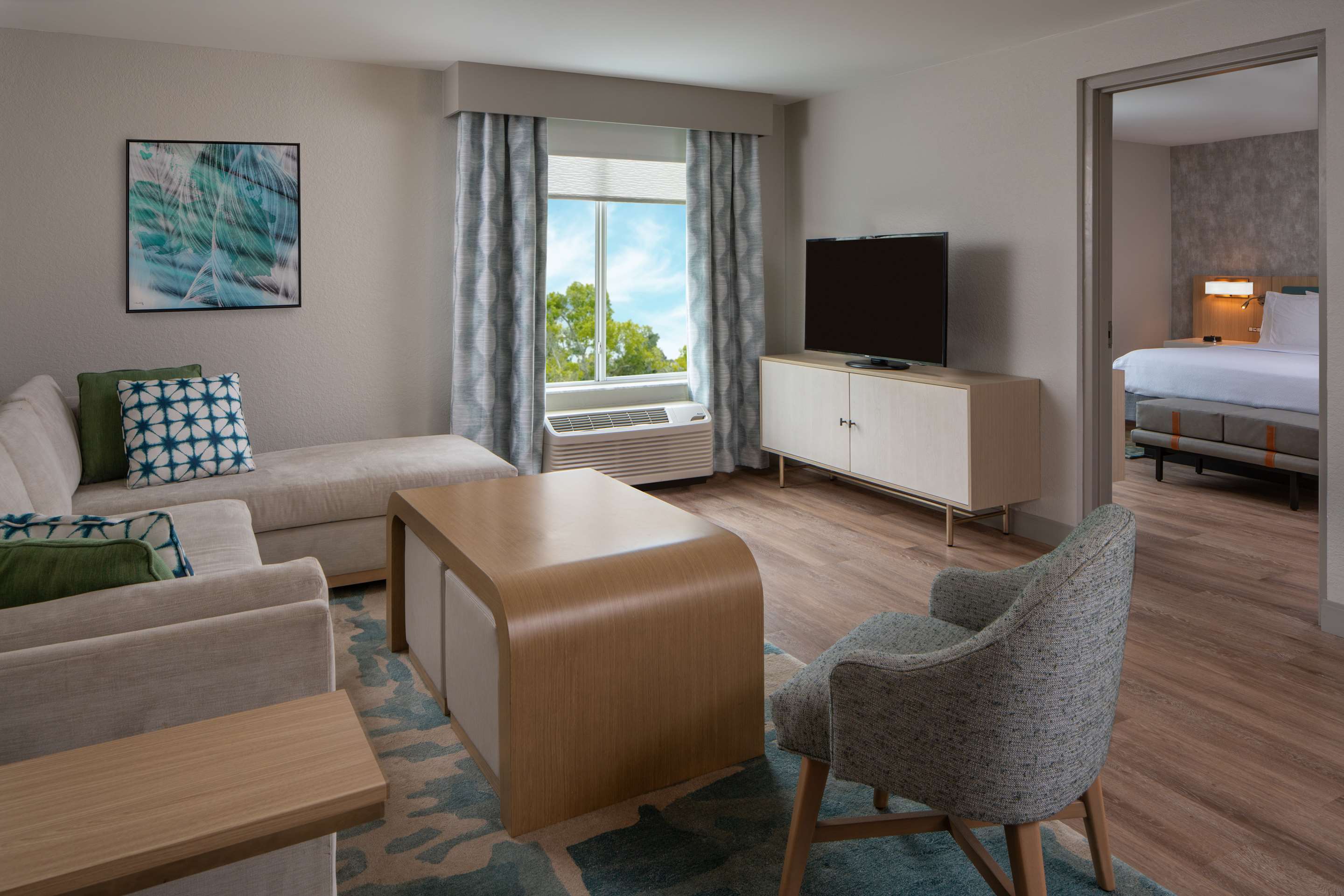 Guest room