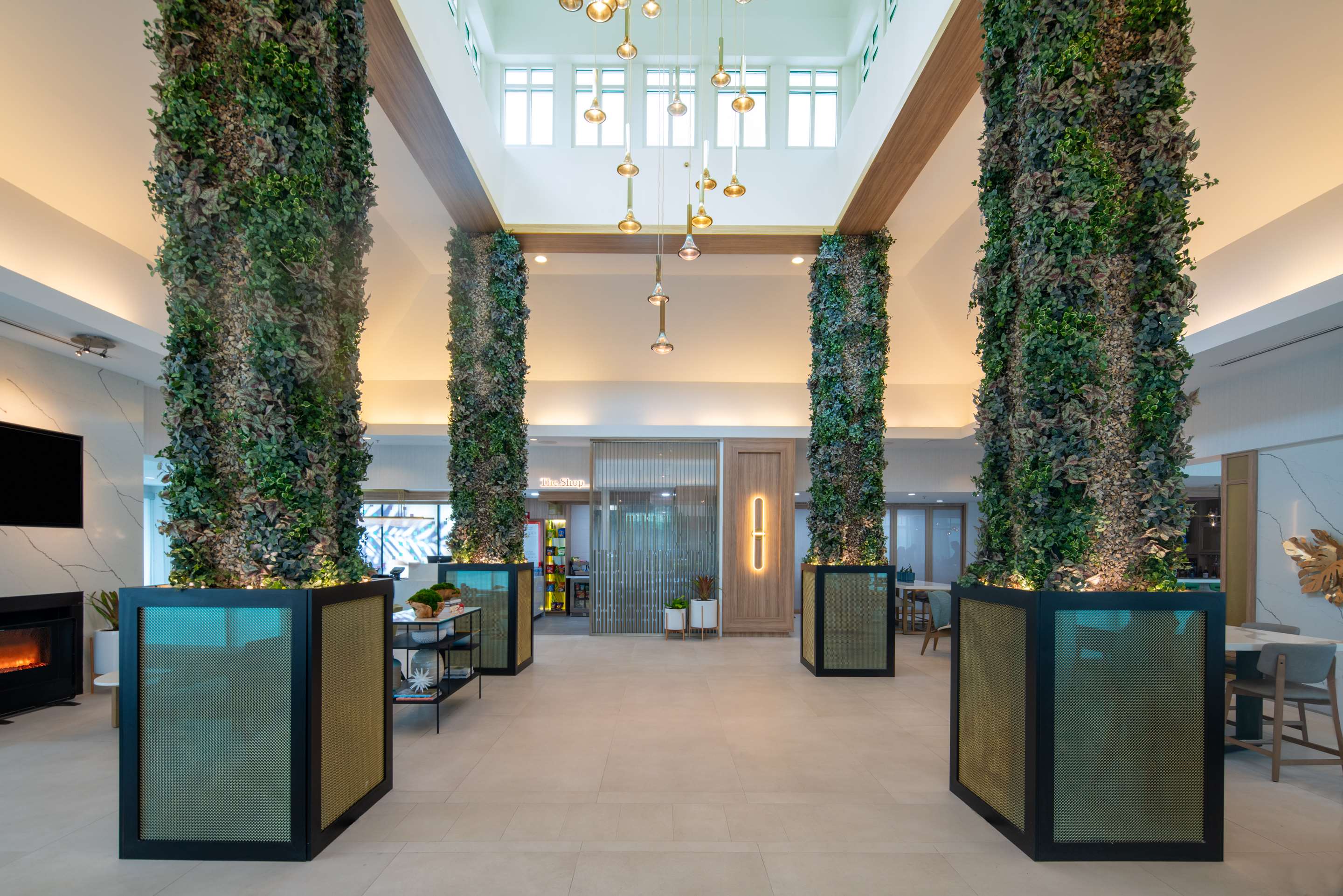Lobby | Hilton Garden Inn Orlando Airport