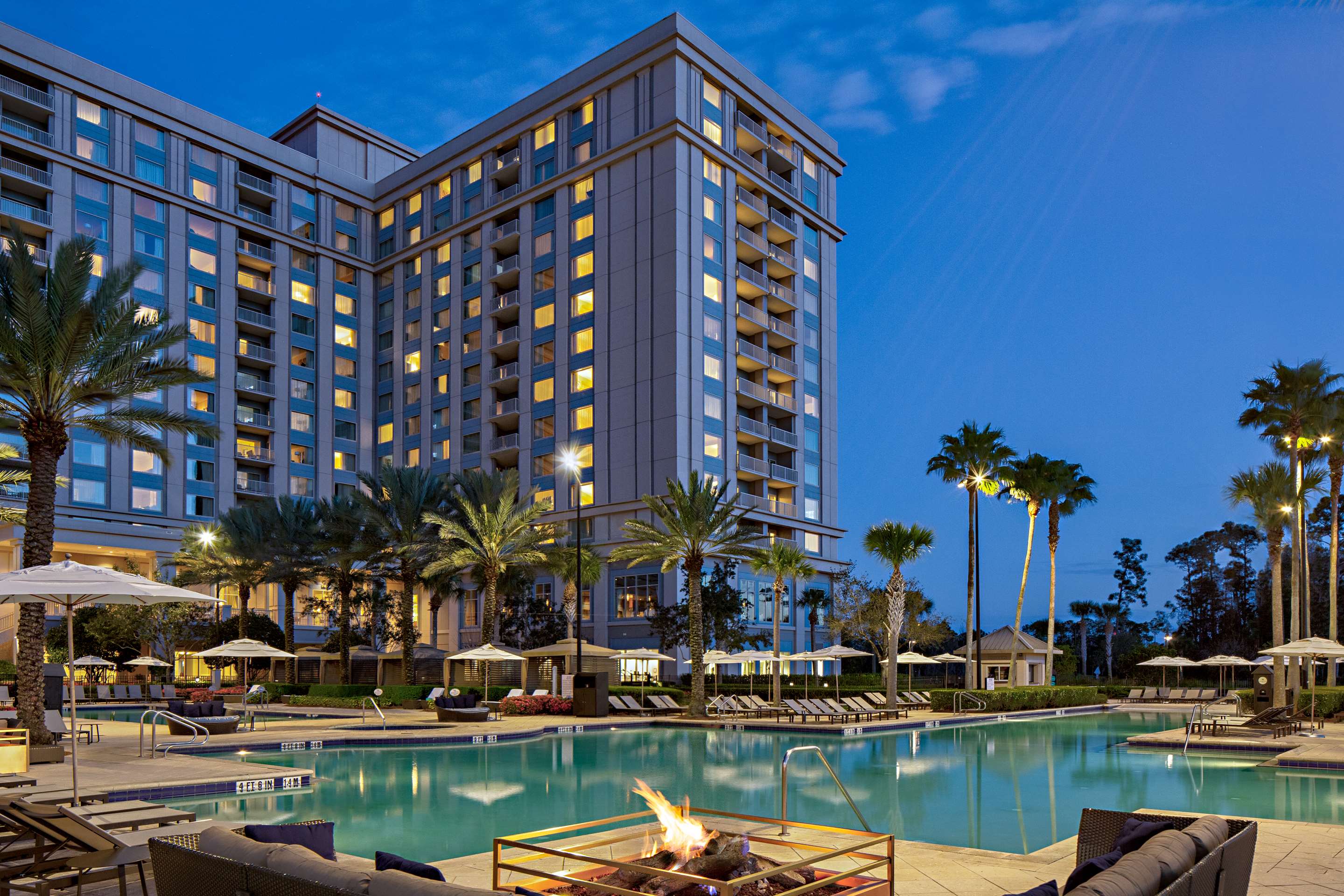 Exterior | Waldorf Astoria Orlando