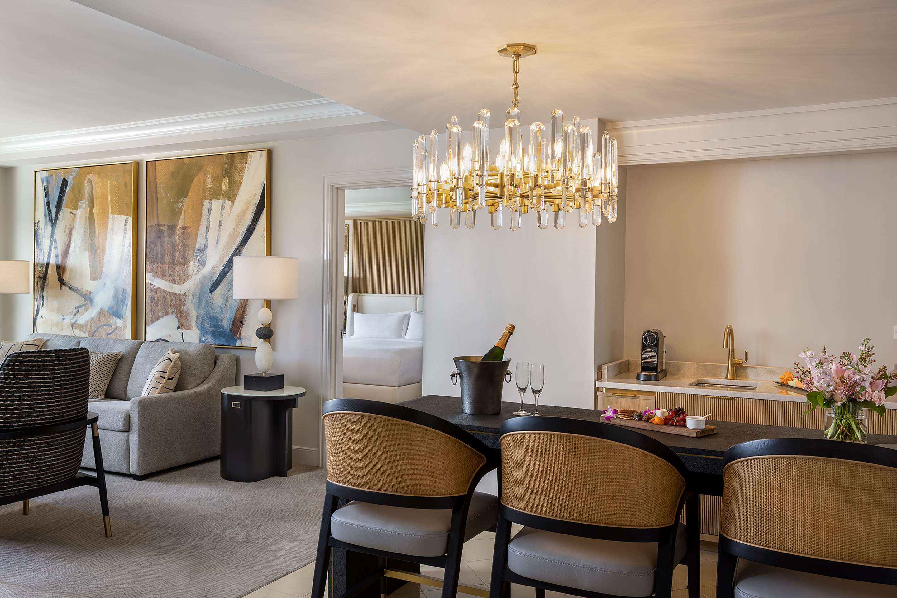 Guest room