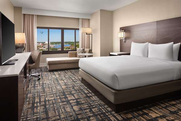  - Hilton Hotel Lake Buena Vista - I-4, Exit 67