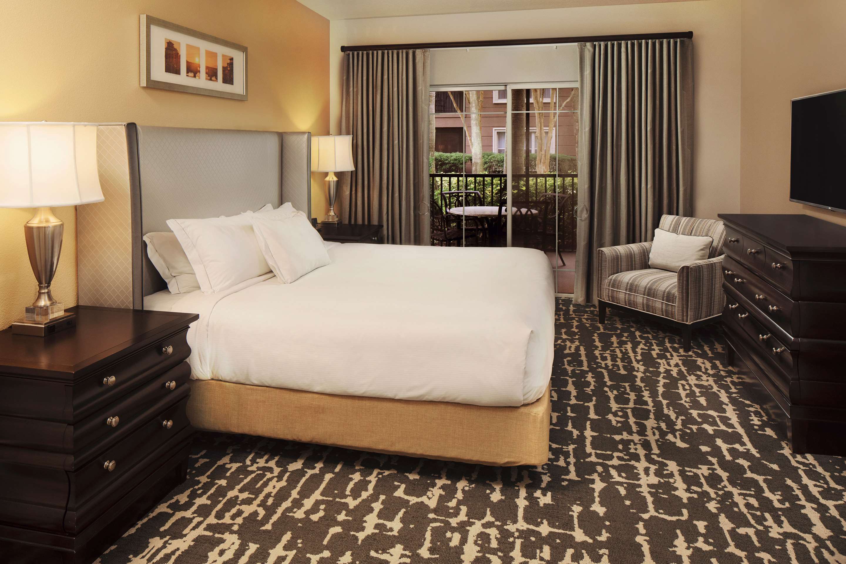 Guest room