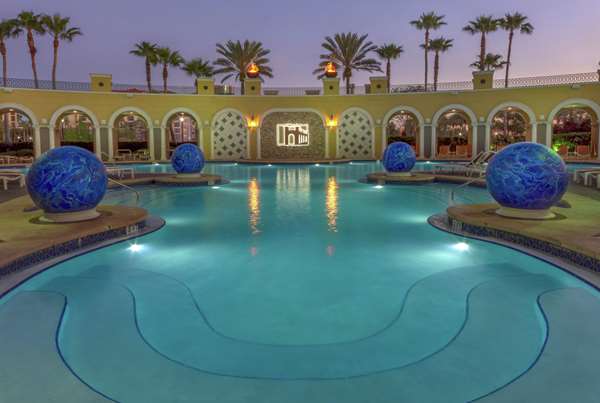 Pool - Hilton Grand Vacations at Tuscany Village Orlando