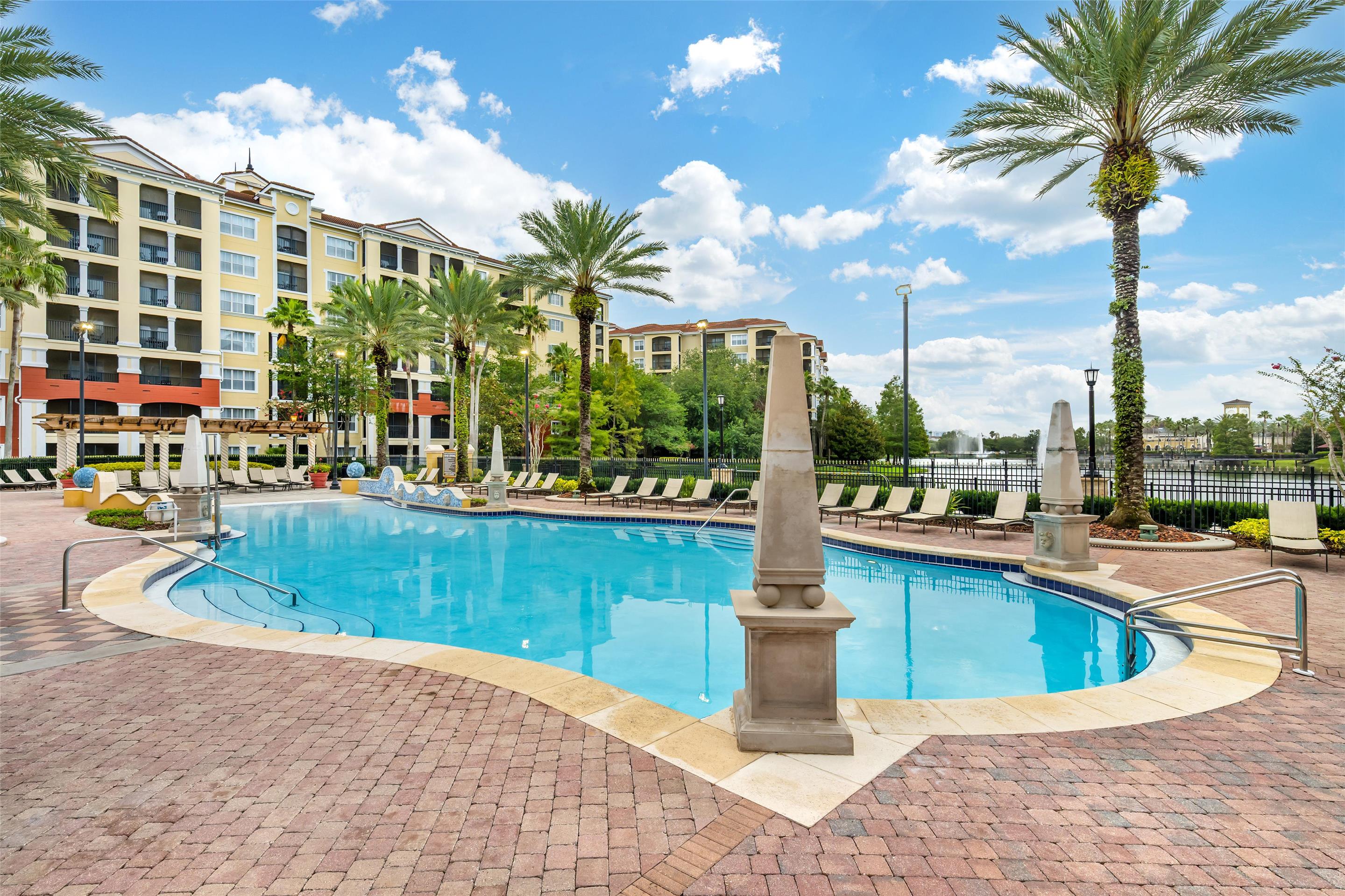 Pool | Hilton Grand Vacations Club Tuscany Village Orlando