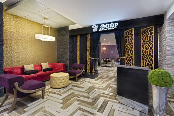 Bar - DoubleTree by Hilton Hotel Orlando