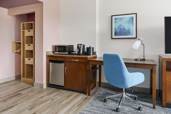  - Hilton Garden Inn SeaWorld Orlando - I-4, Exits 71 & 72