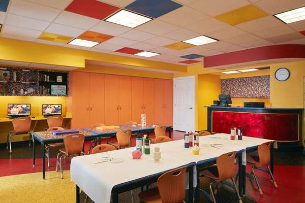 Recreation - Hilton Grand Vacations Hotel SeaWorld Orlando - I-4, Exits 71 & 72