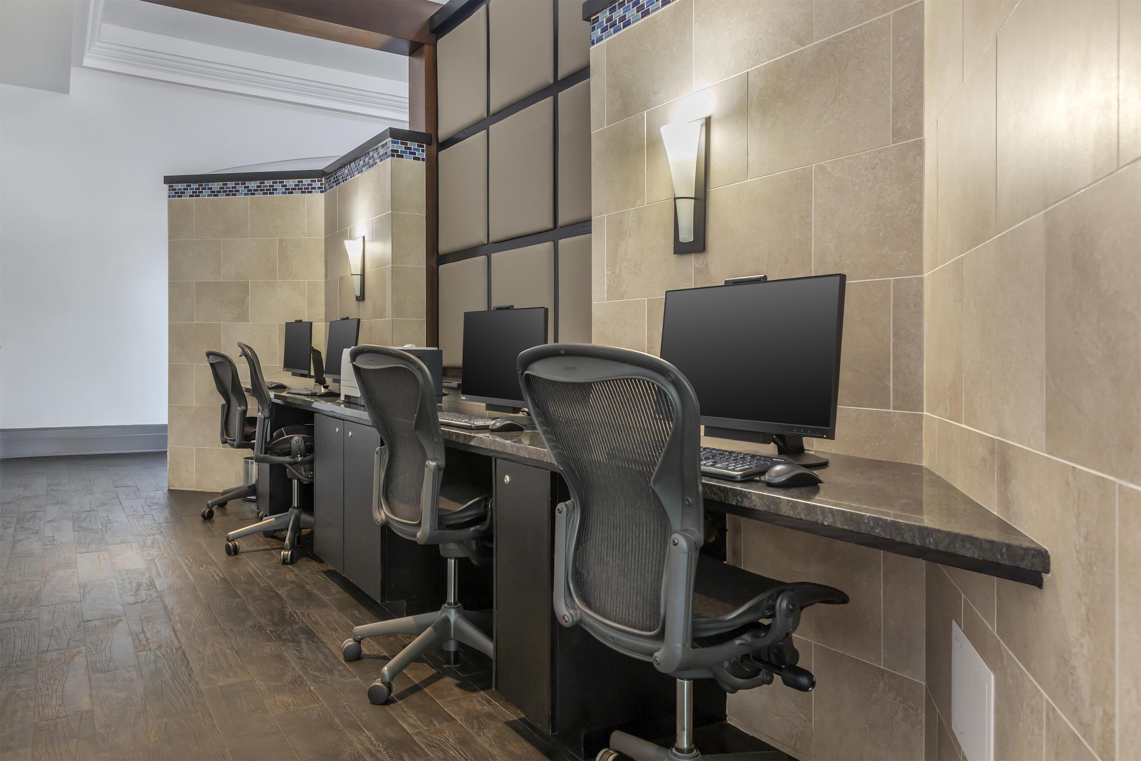 Business Center | Hilton Grand Vacations Club SeaWorld® Orlando