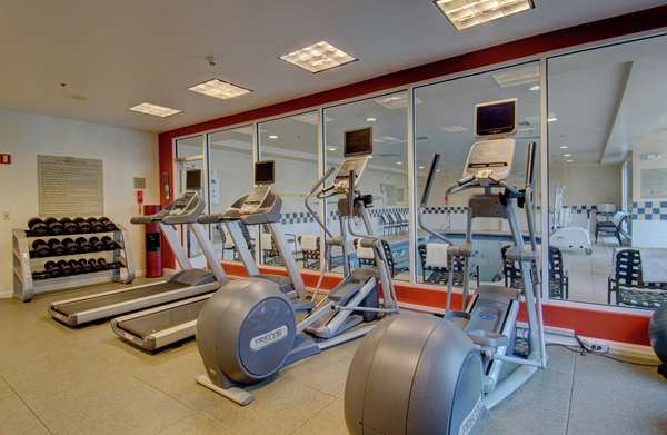 Fitness/ Exercise Room - Hilton Garden Inn Norwalk