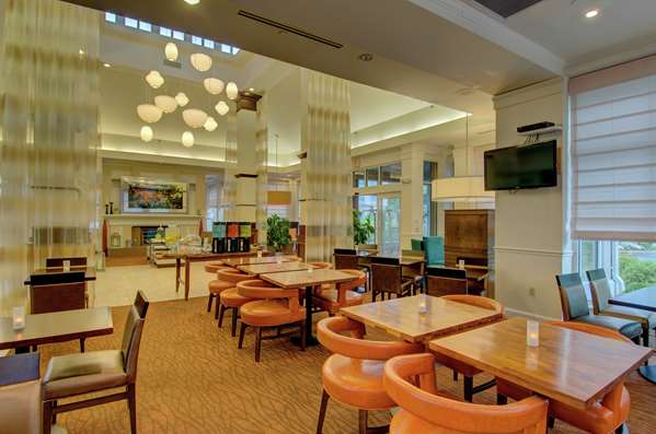 Amenities - Hilton Garden Inn Norwalk