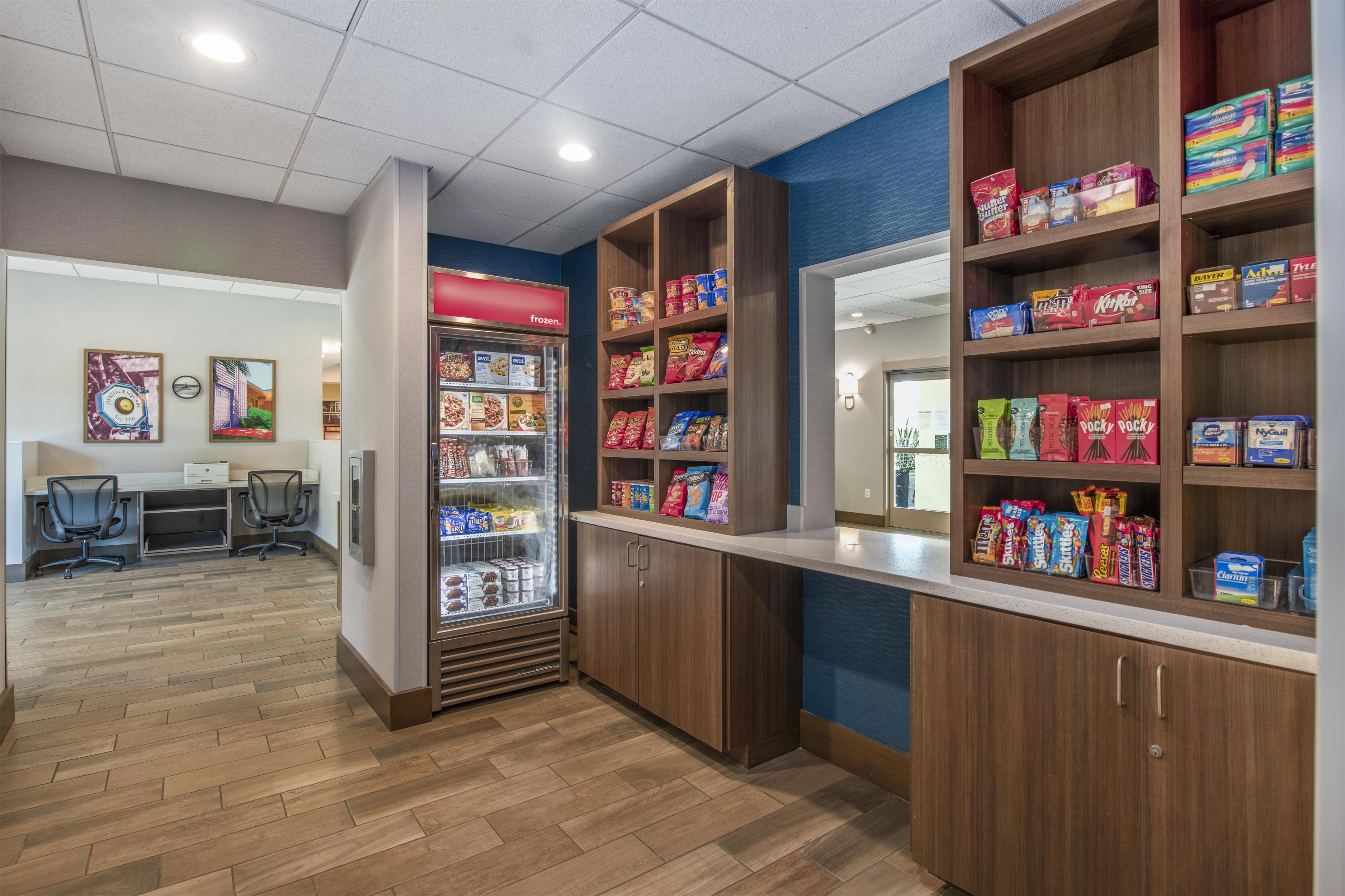 Restaurant | Hampton Inn Channel Islands Harbor/Oxnard