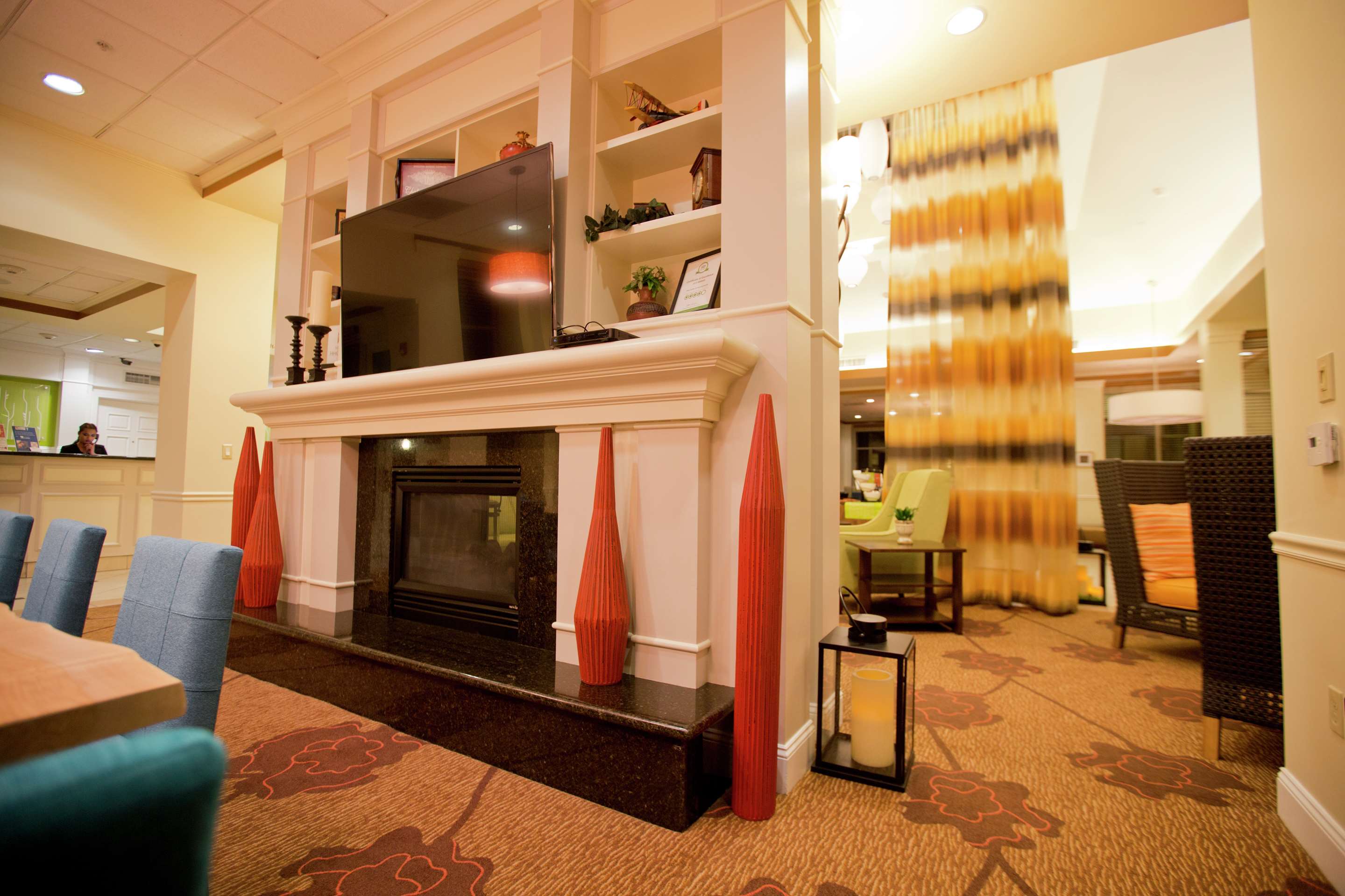 Reception | Hilton Garden Inn Oxnard/Camarillo