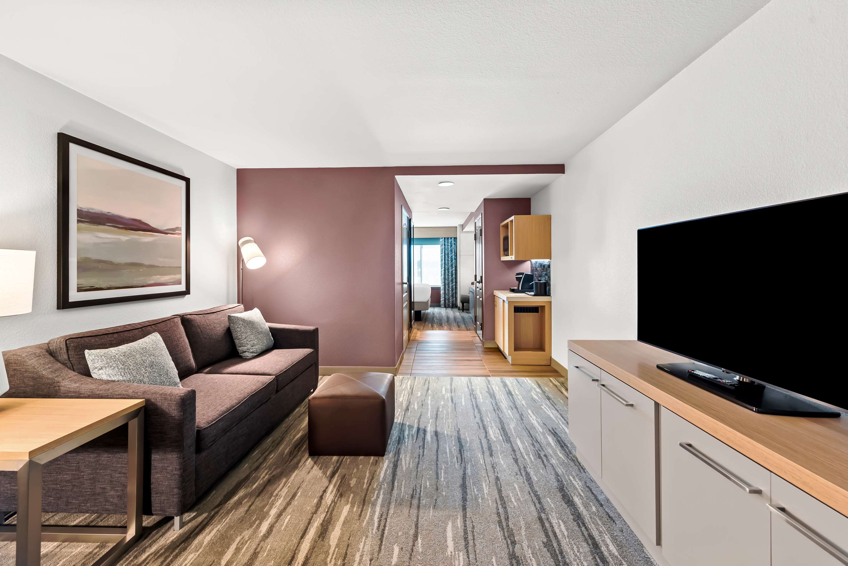 Guest room