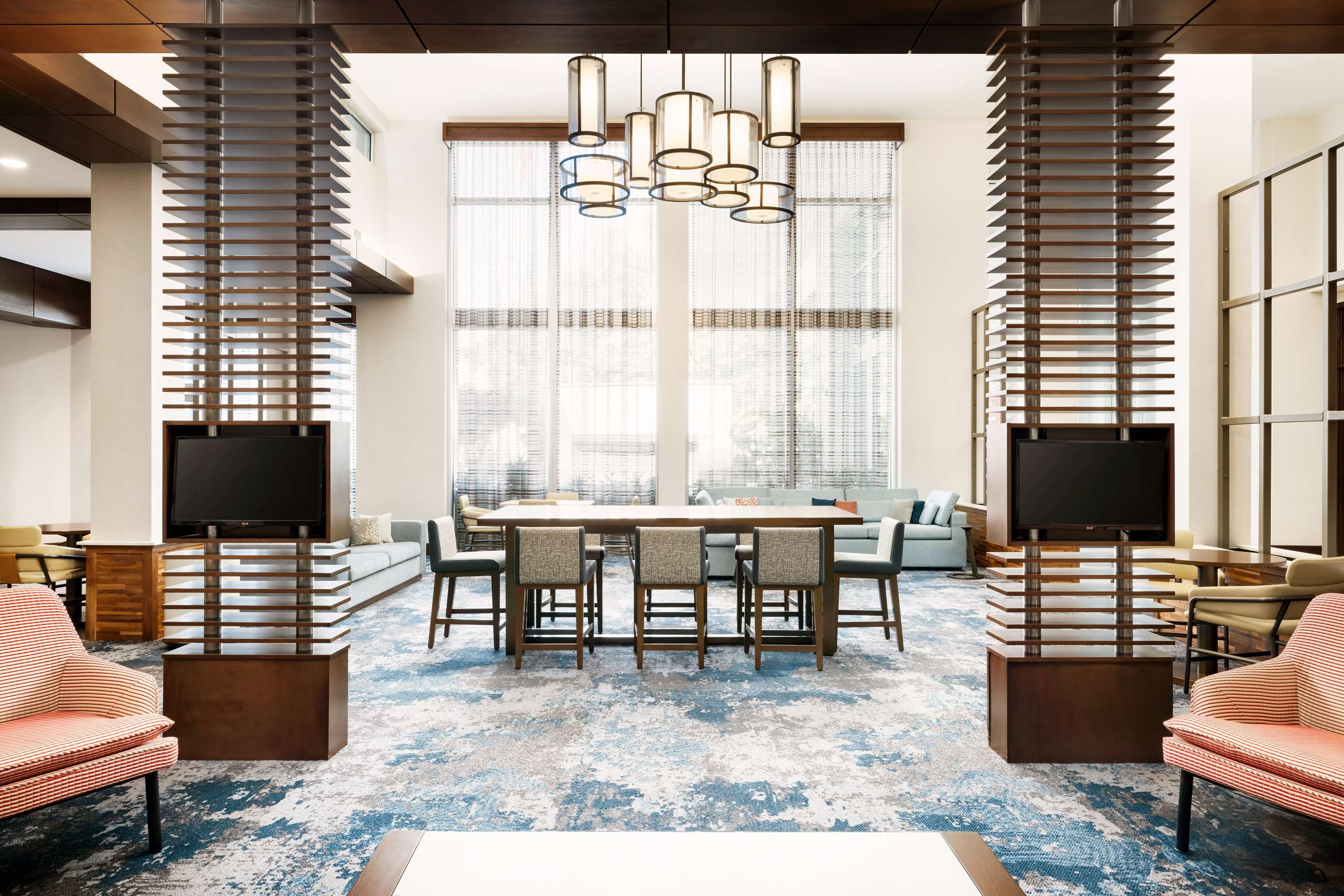 Lobby | Hilton Garden Inn Palo Alto