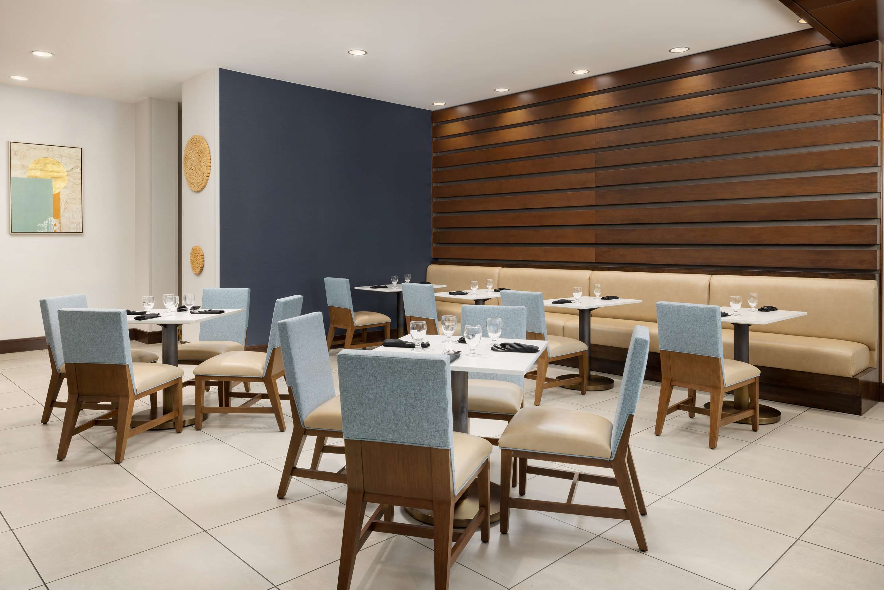 Breakfast Area | Hilton Garden Inn Palo Alto