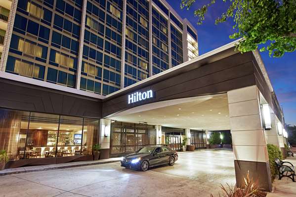 Exterior view - Hilton Hotel Pasadena